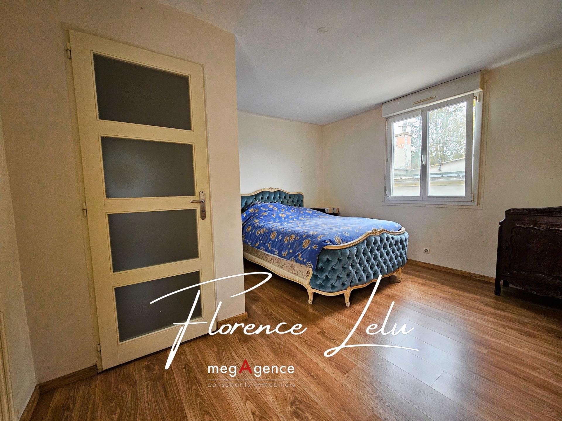 Miniature photo - 10 / 12