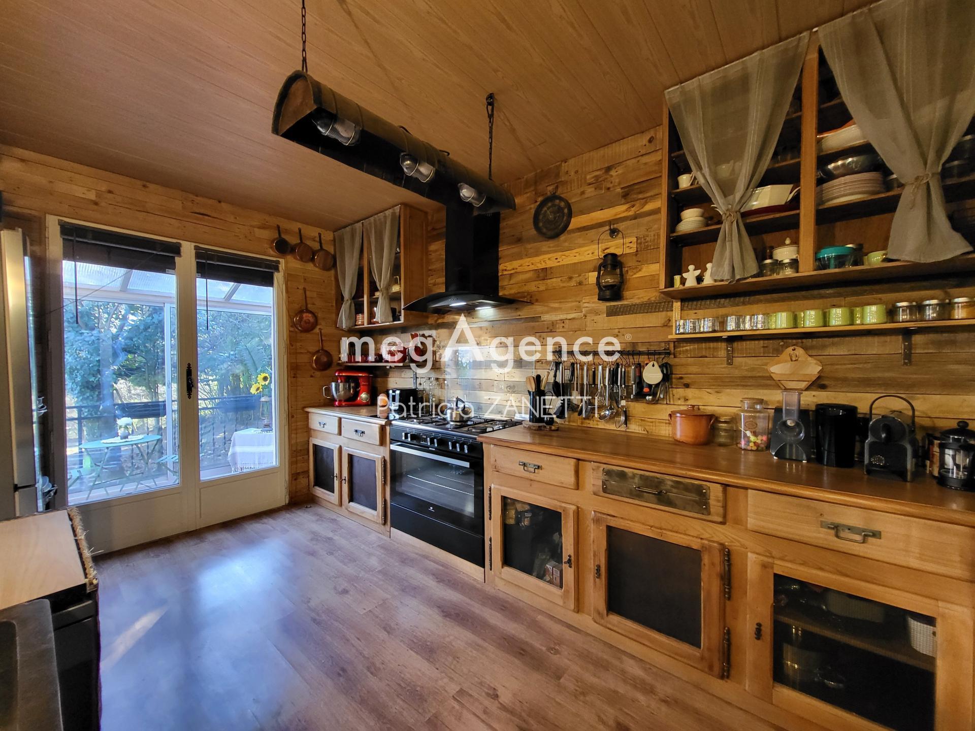 Miniature photo - 2 / 9