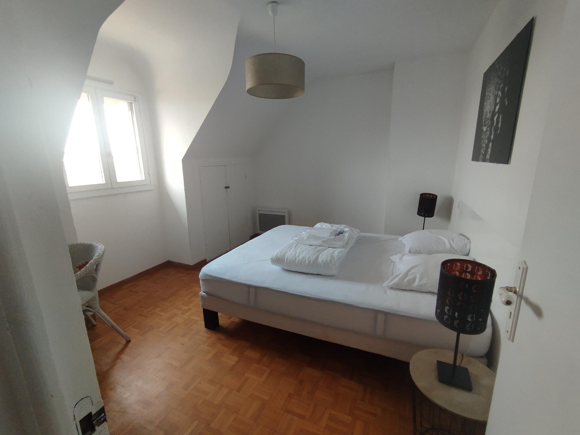 Miniature photo - 12 / 20