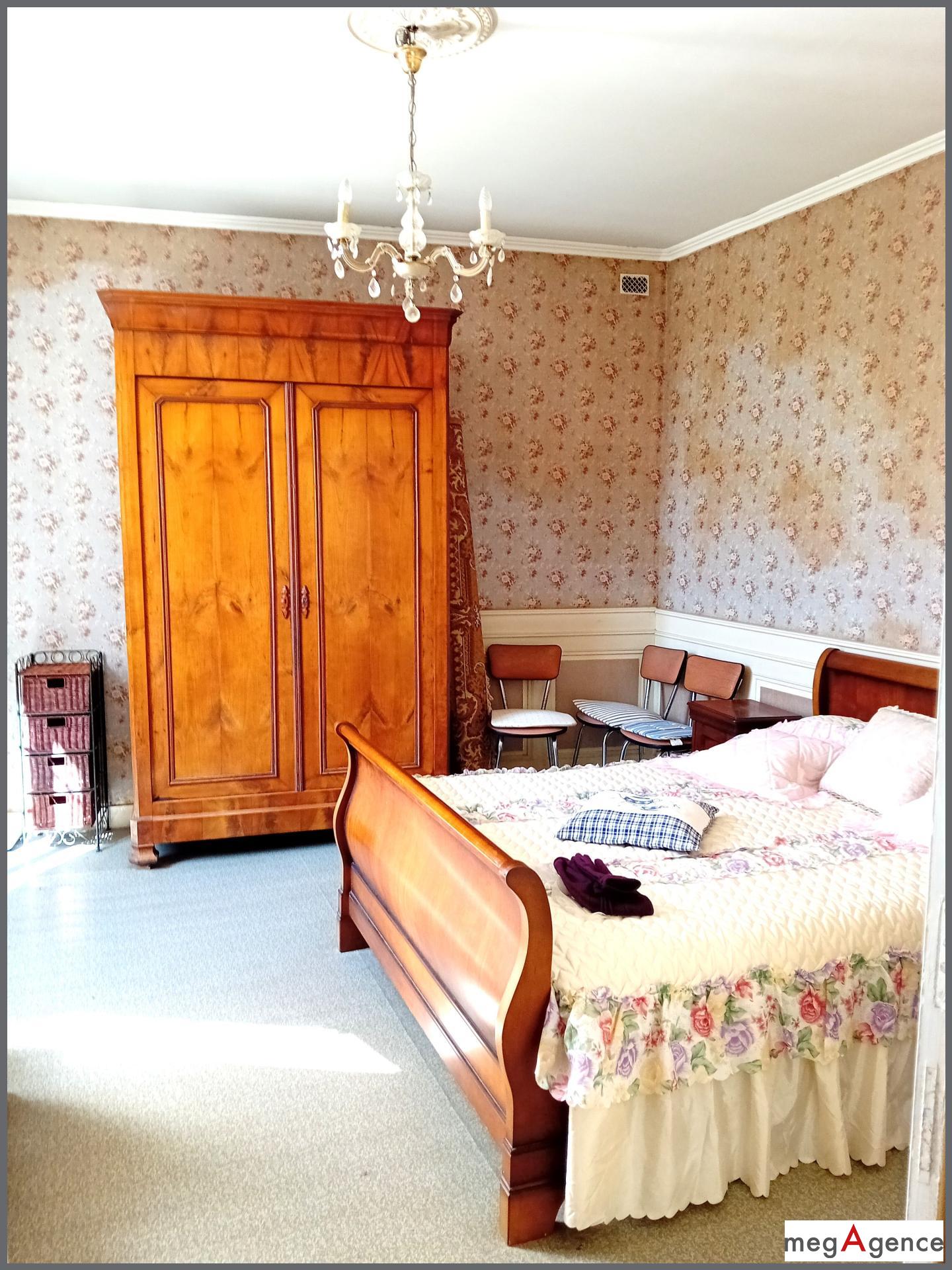 Miniature photo - 8 / 10