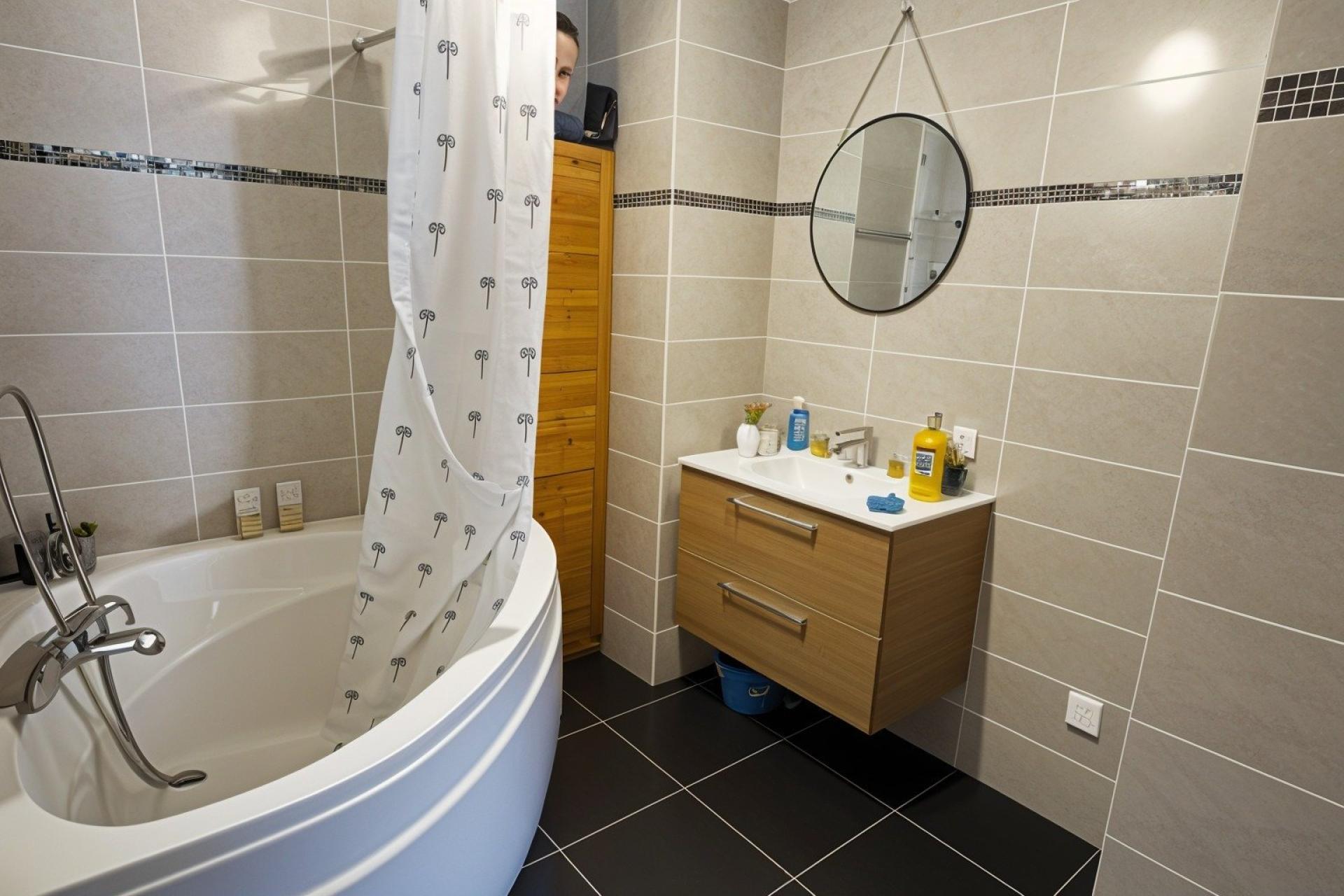 Miniature photo - 6 / 8