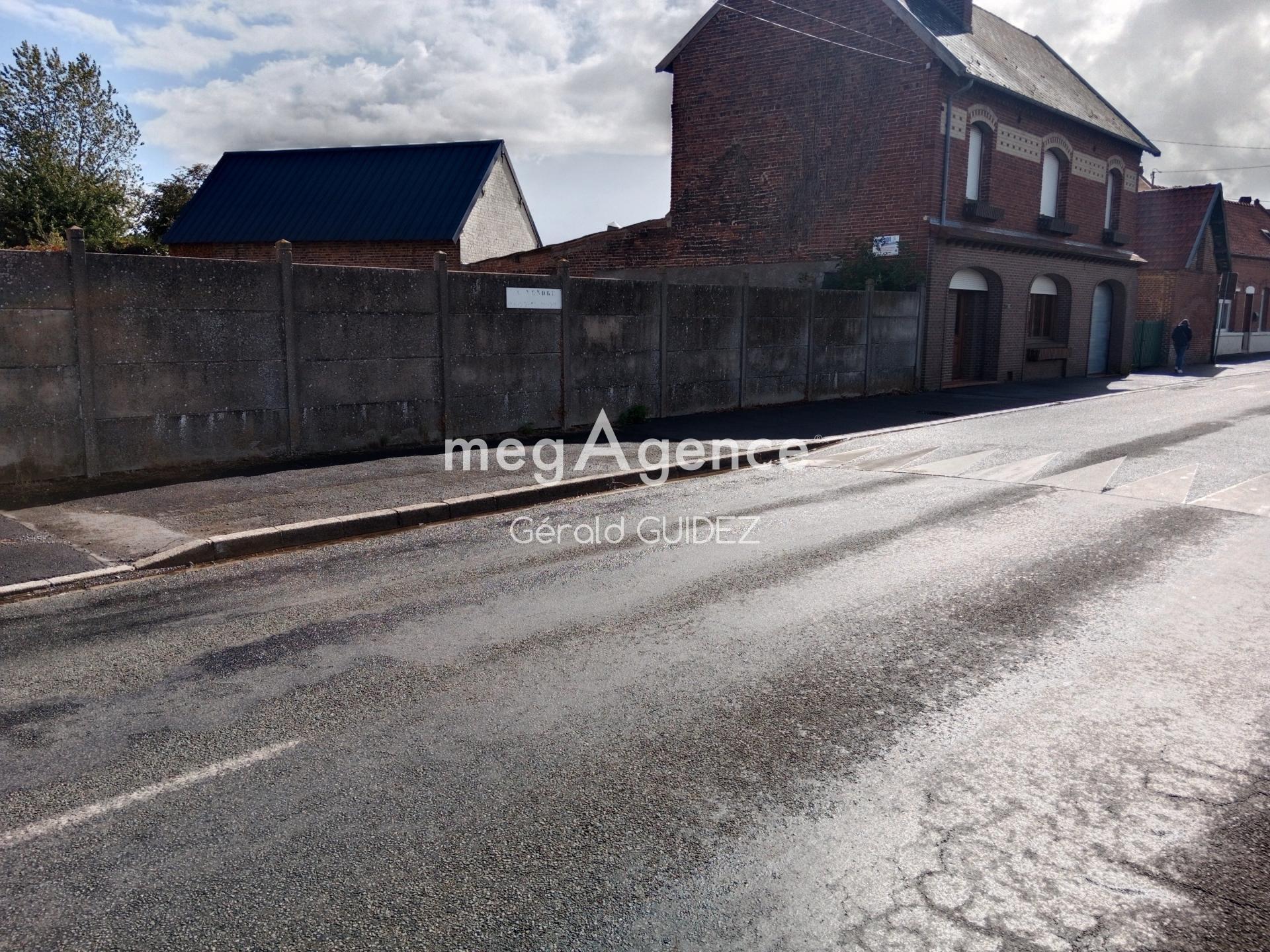 Miniature photo - 2 / 2