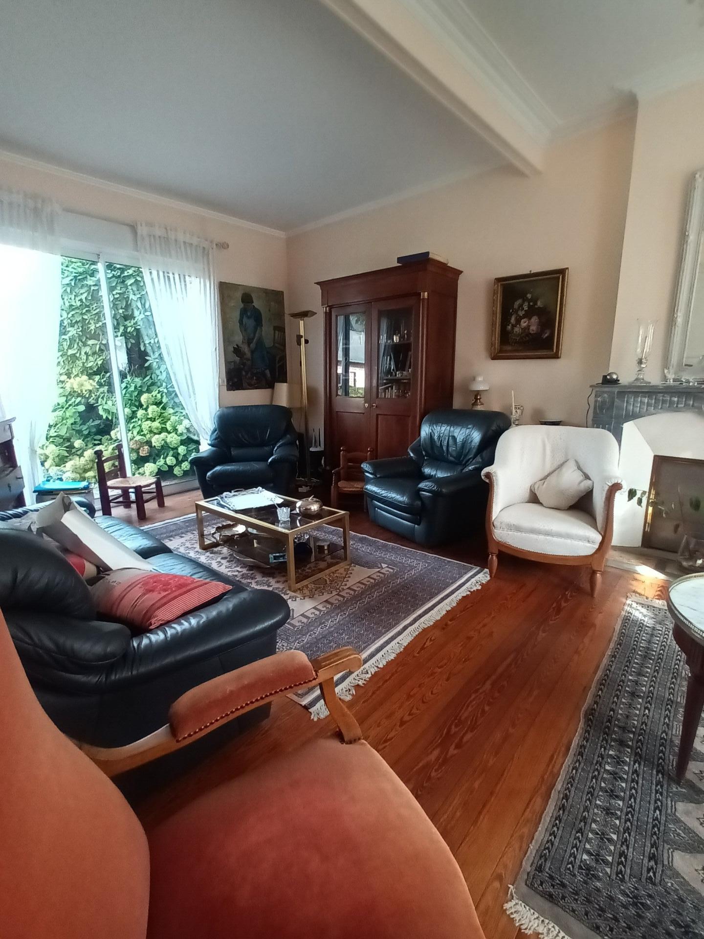 Miniature photo - 6 / 12