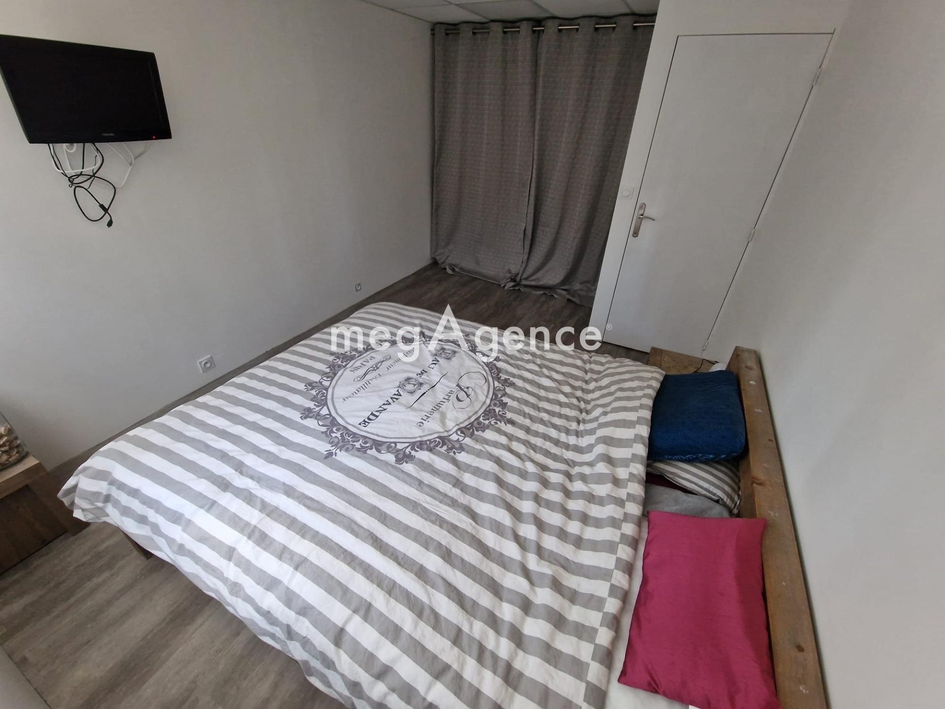 Miniature photo - 3 / 8