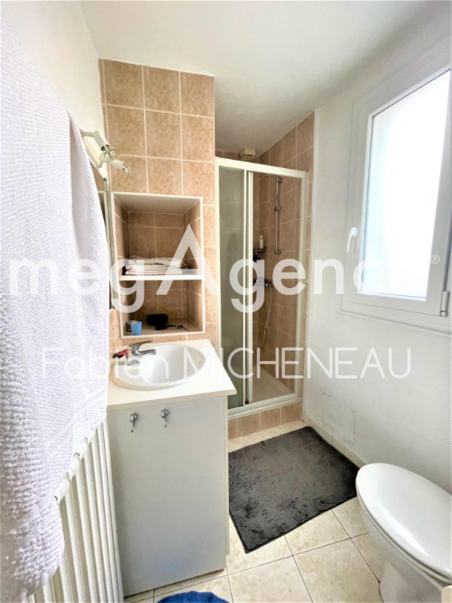 Miniature photo - 9 / 18