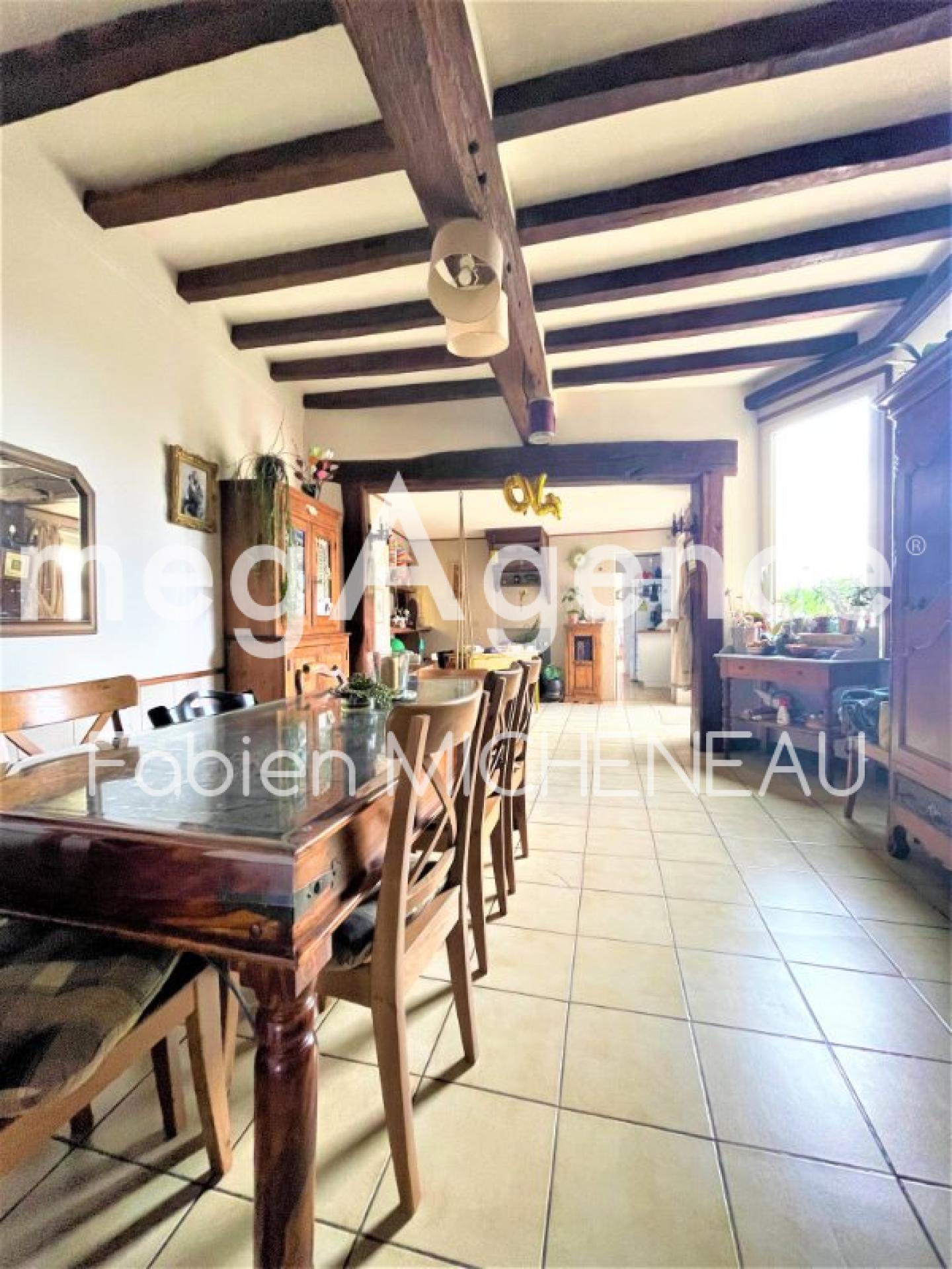 Miniature photo - 2 / 18