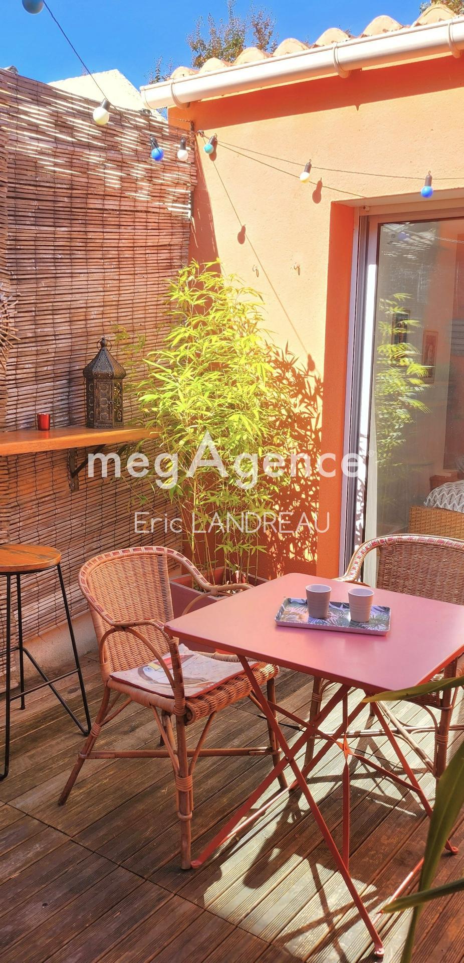 Miniature photo - 5 / 10