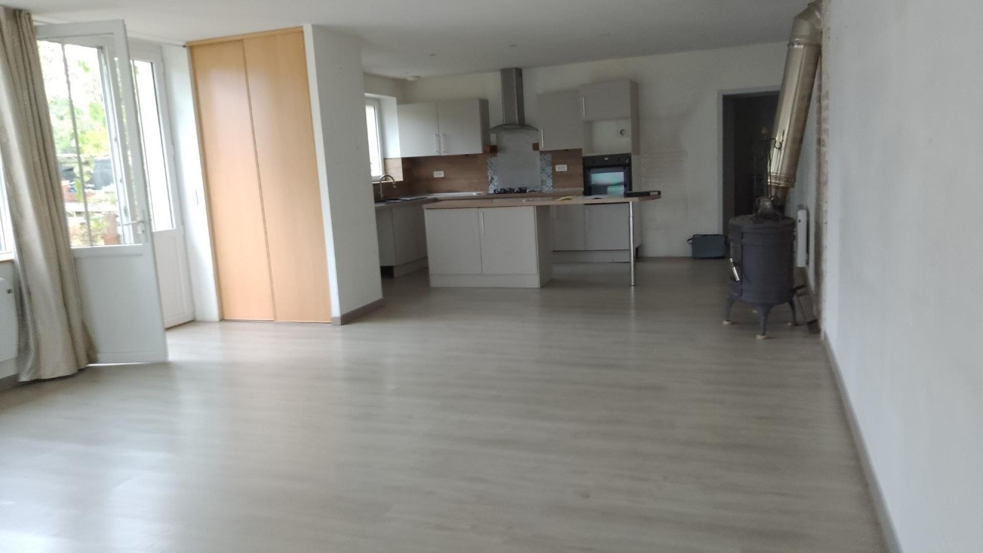 Miniature photo - 3 / 4