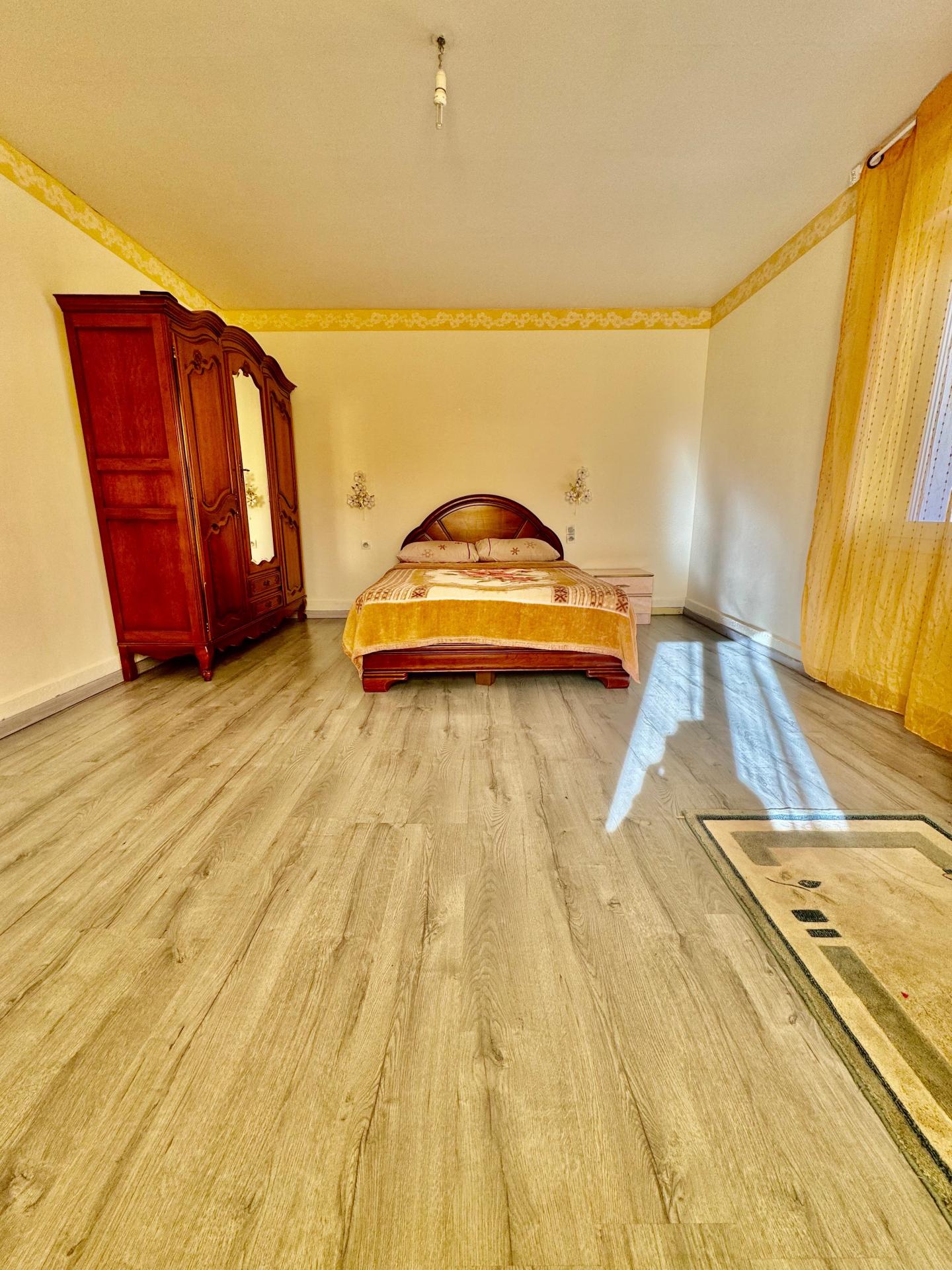 Miniature photo - 10 / 15