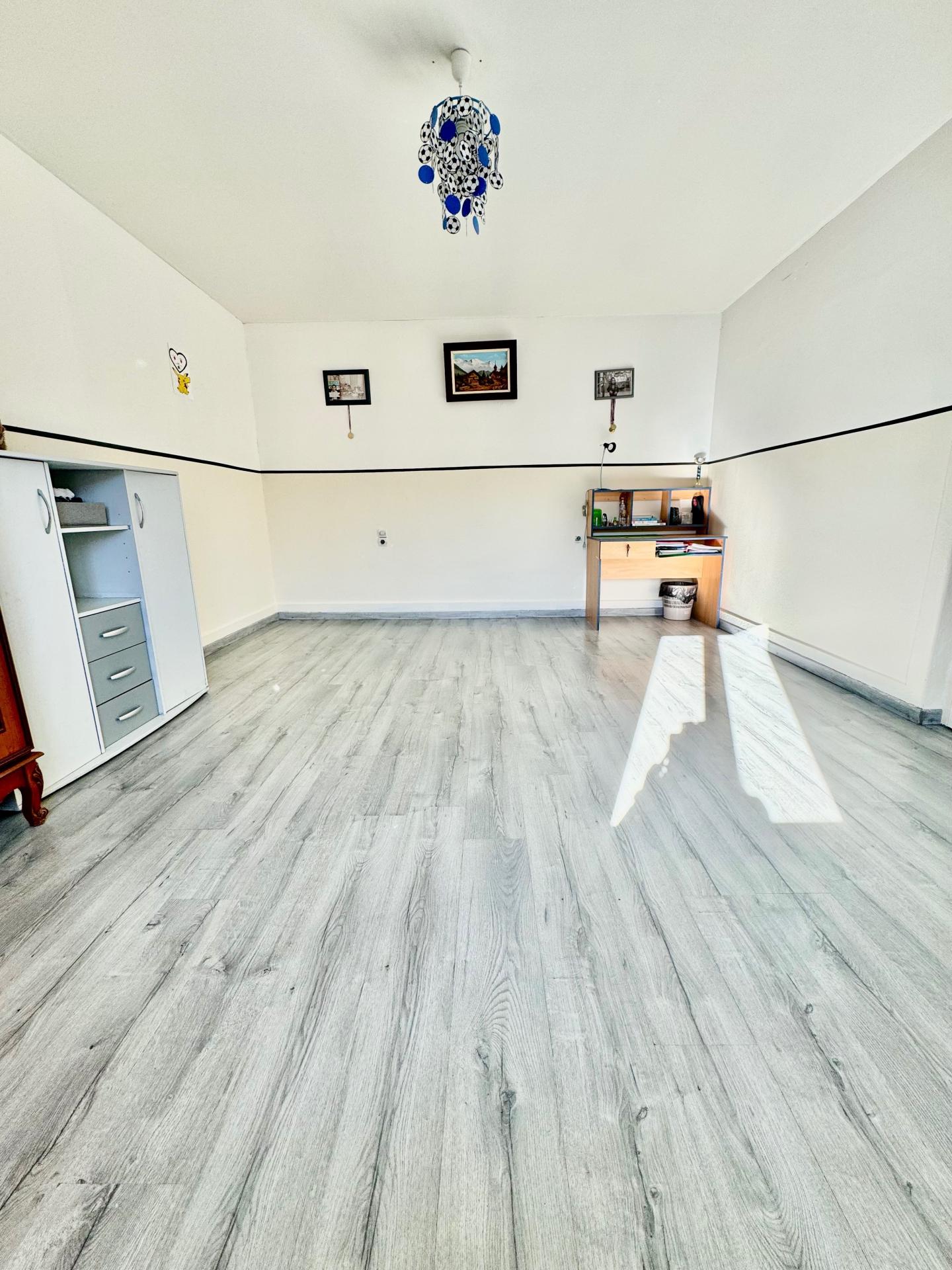 Miniature photo - 13 / 15