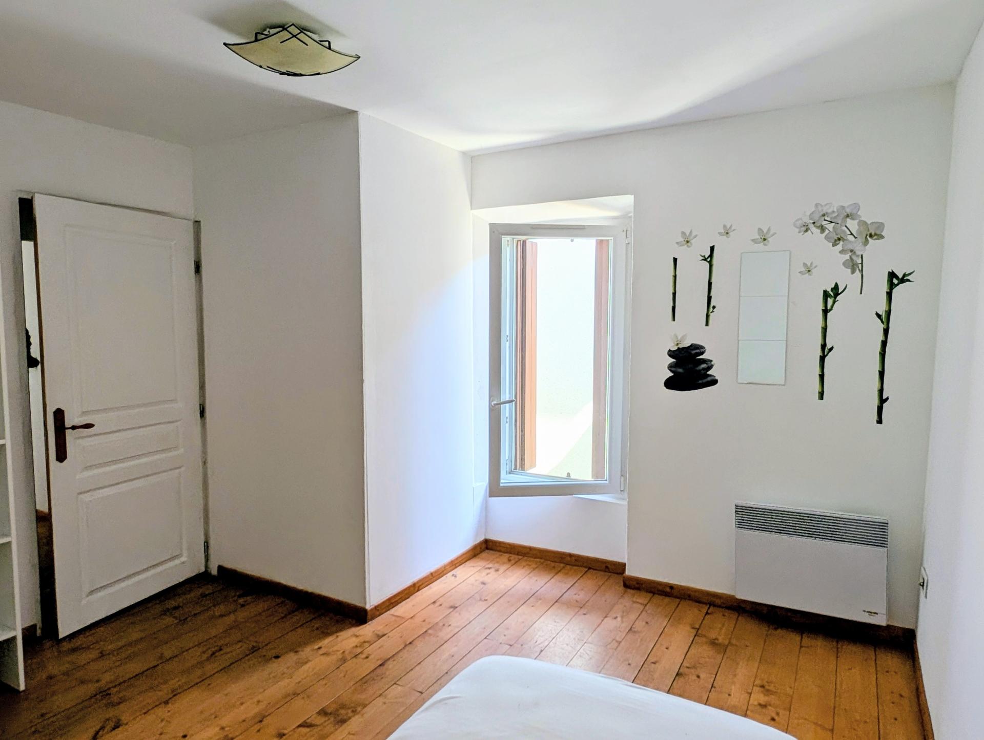 Miniature photo - 4 / 6