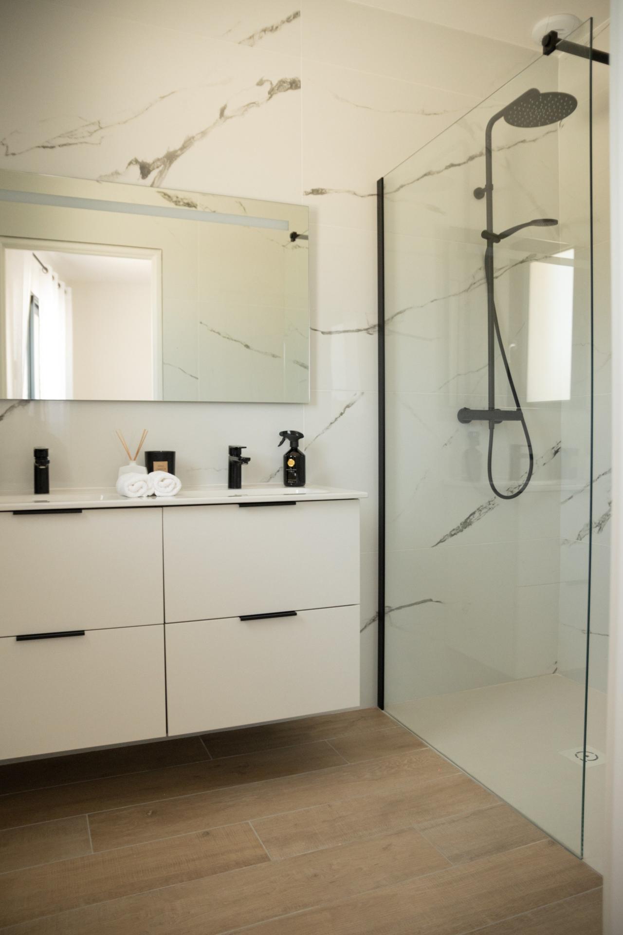 Miniature photo - 9 / 15