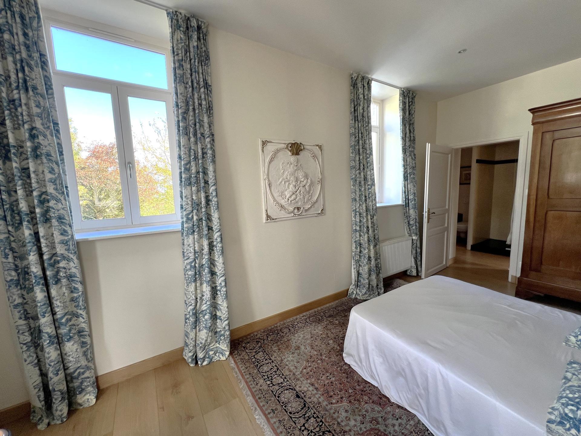 Miniature photo - 10 / 14