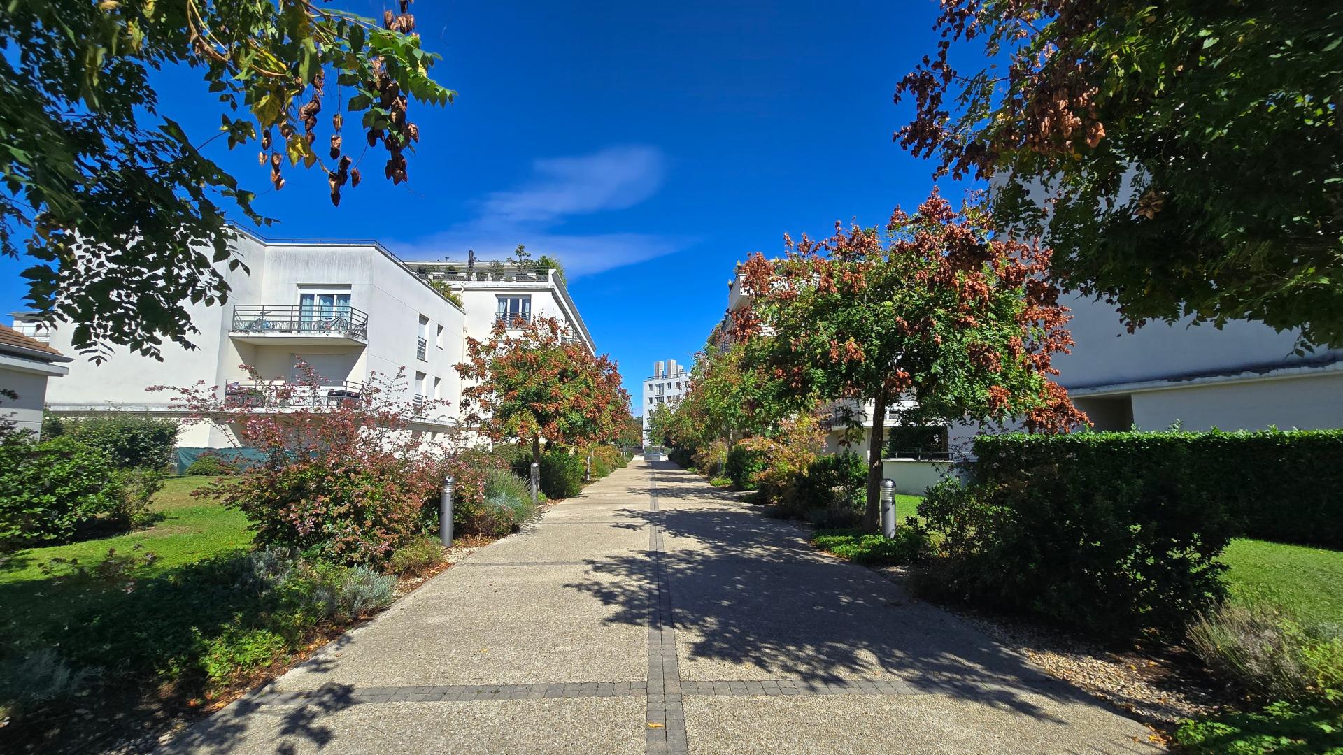 Miniature photo - 14 / 15