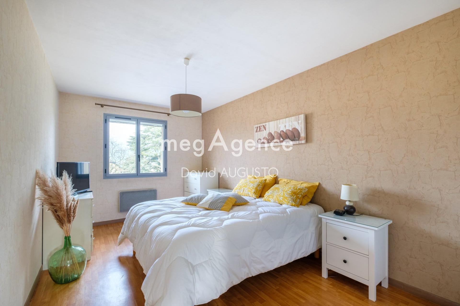 Miniature photo - 7 / 12