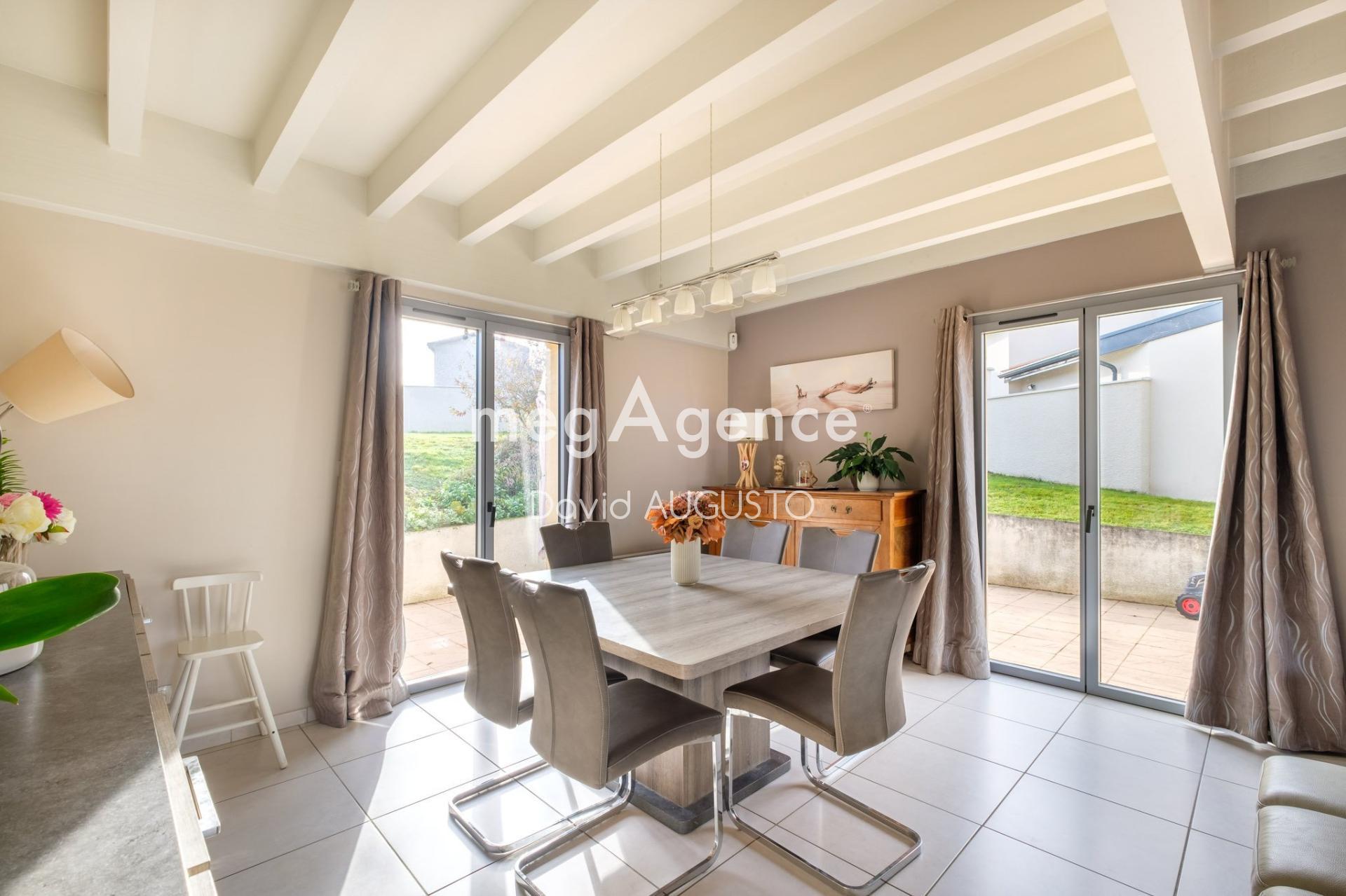 Miniature photo - 6 / 12