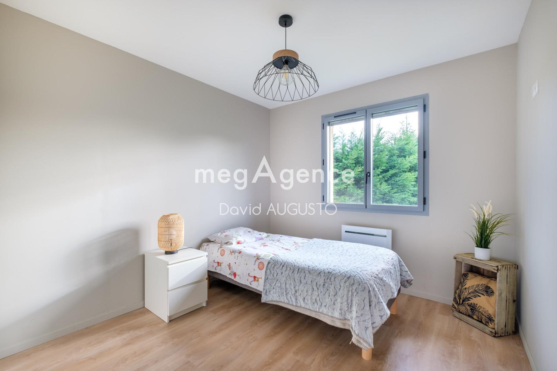 Miniature photo - 8 / 12