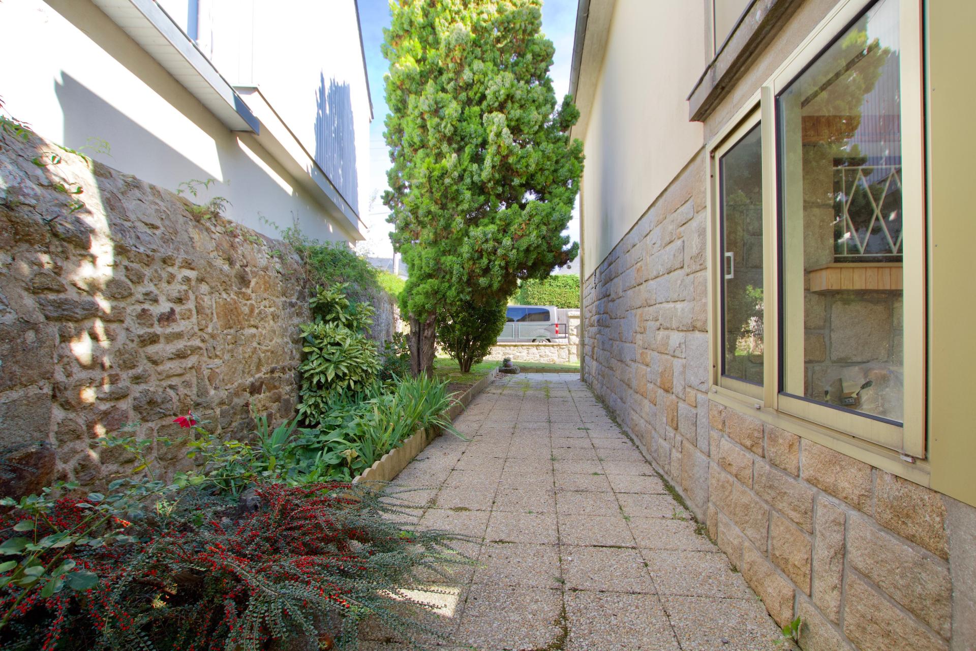 Miniature photo - 9 / 11