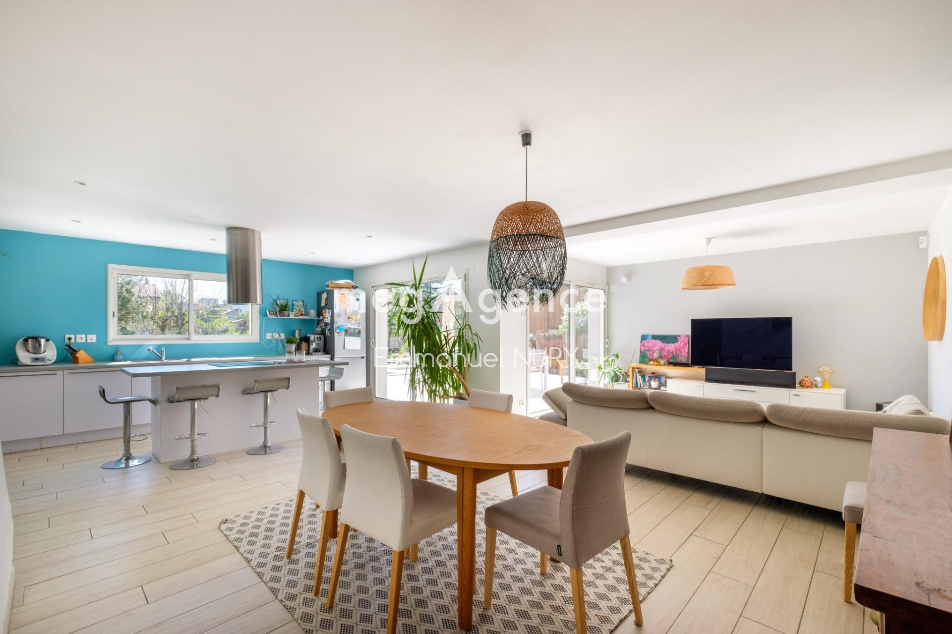 Miniature photo - 10 / 10