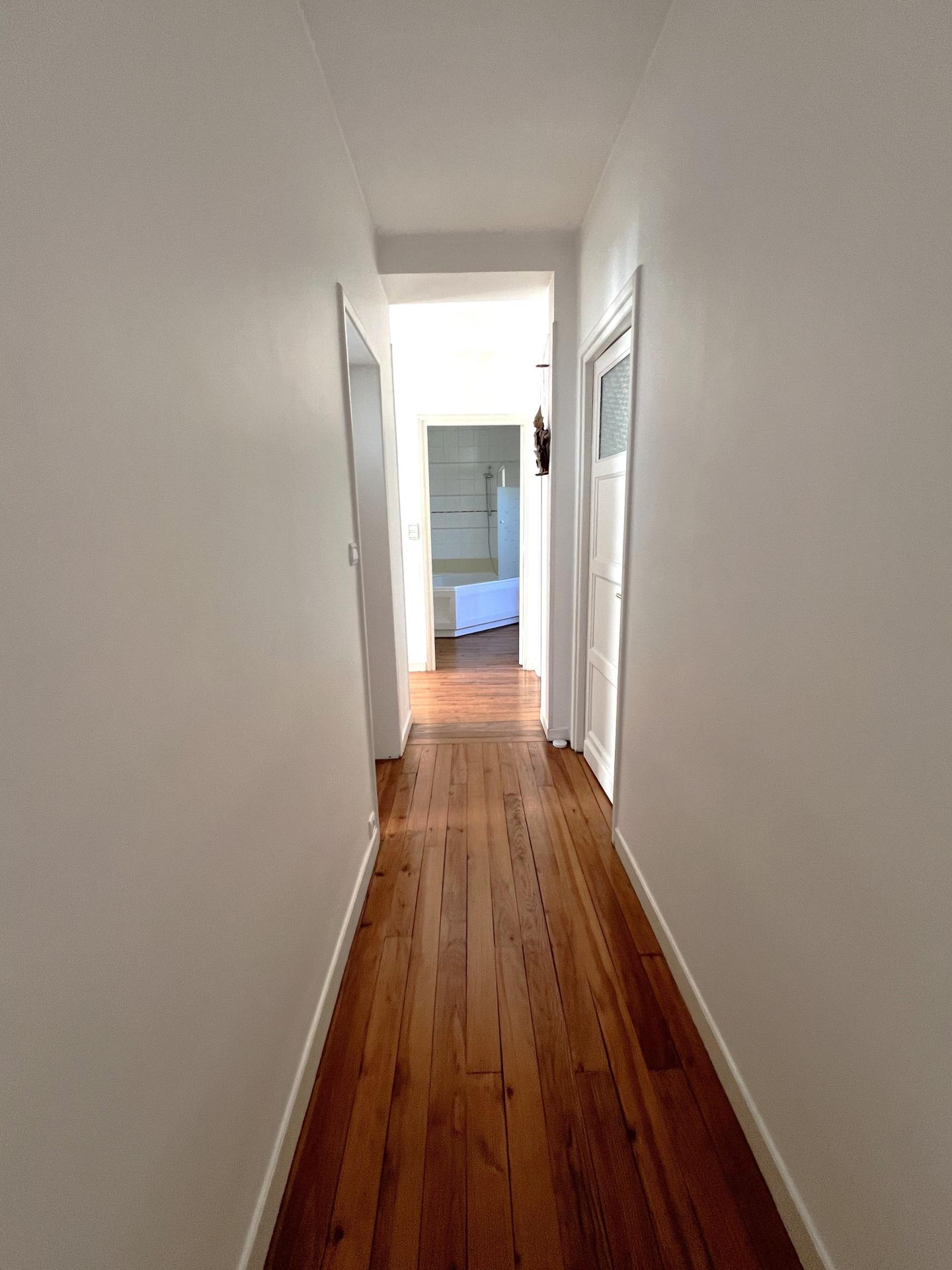 Miniature photo - 9 / 10