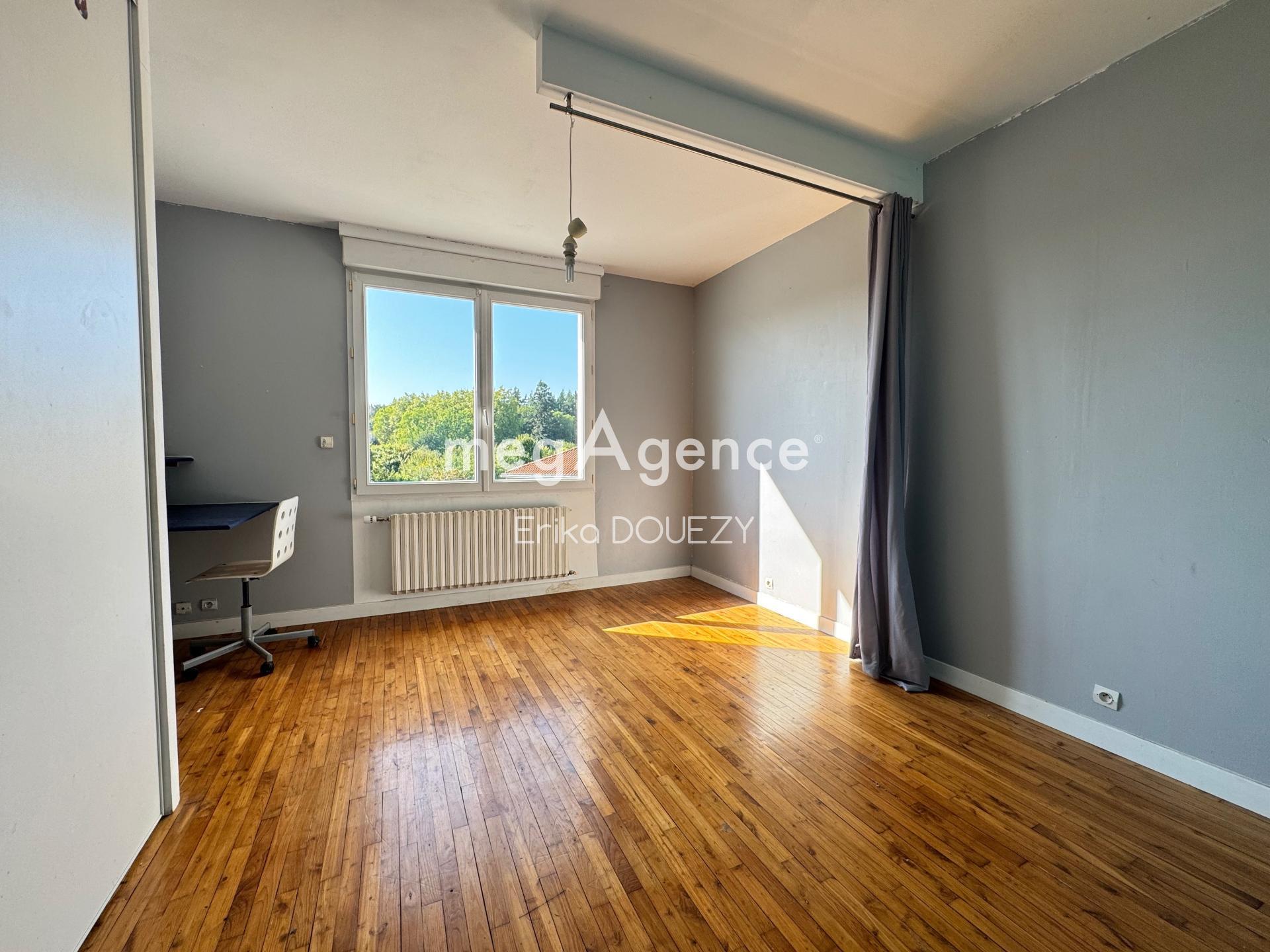 Miniature photo - 10 / 12