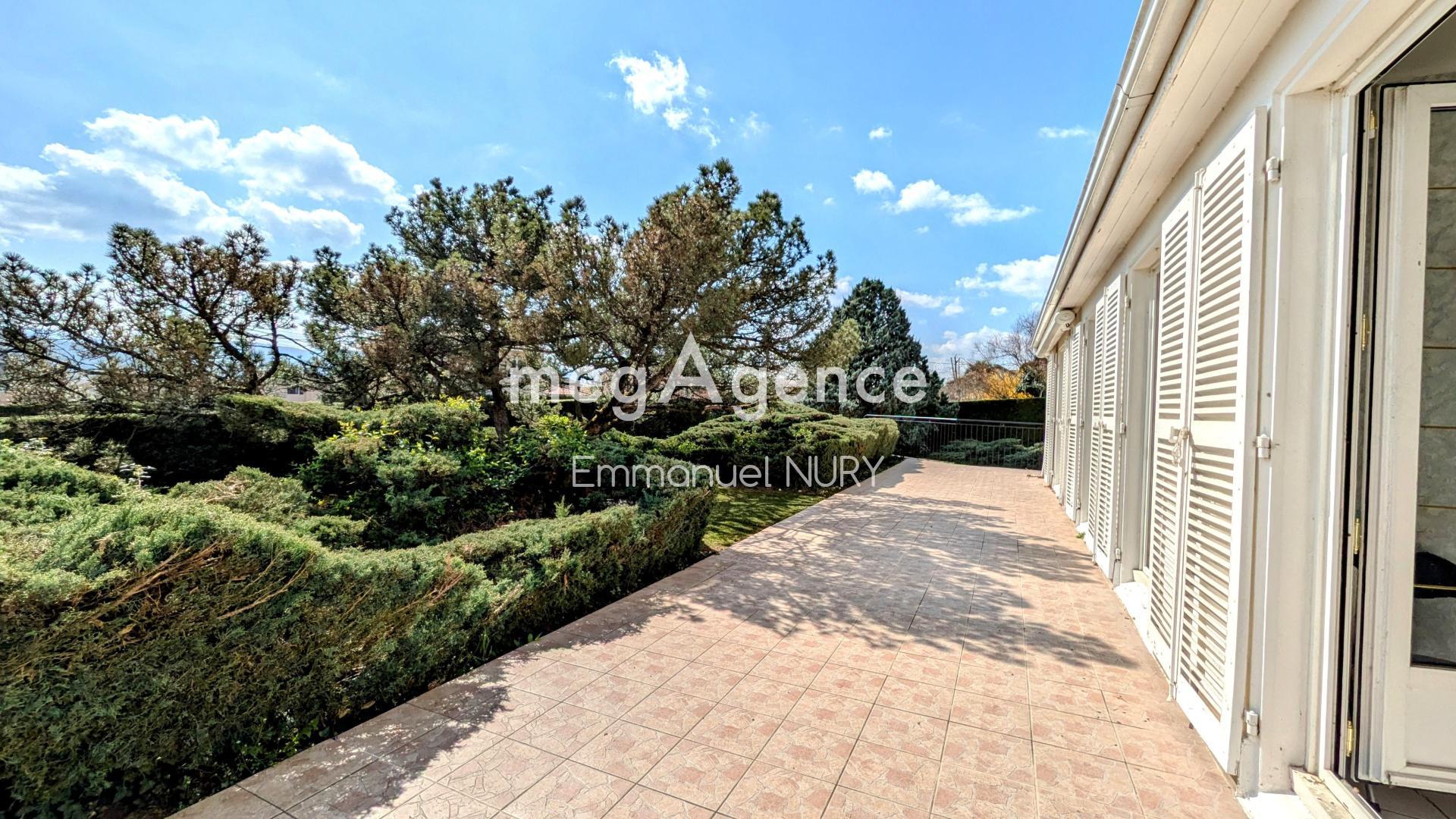 Miniature photo - 11 / 16