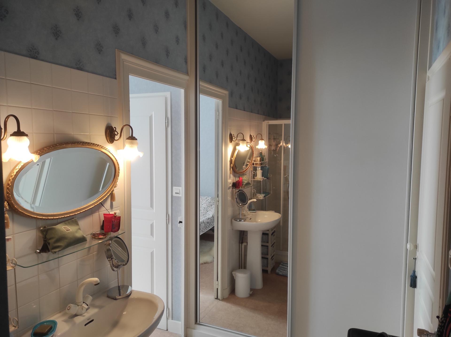 Miniature photo - 8 / 10