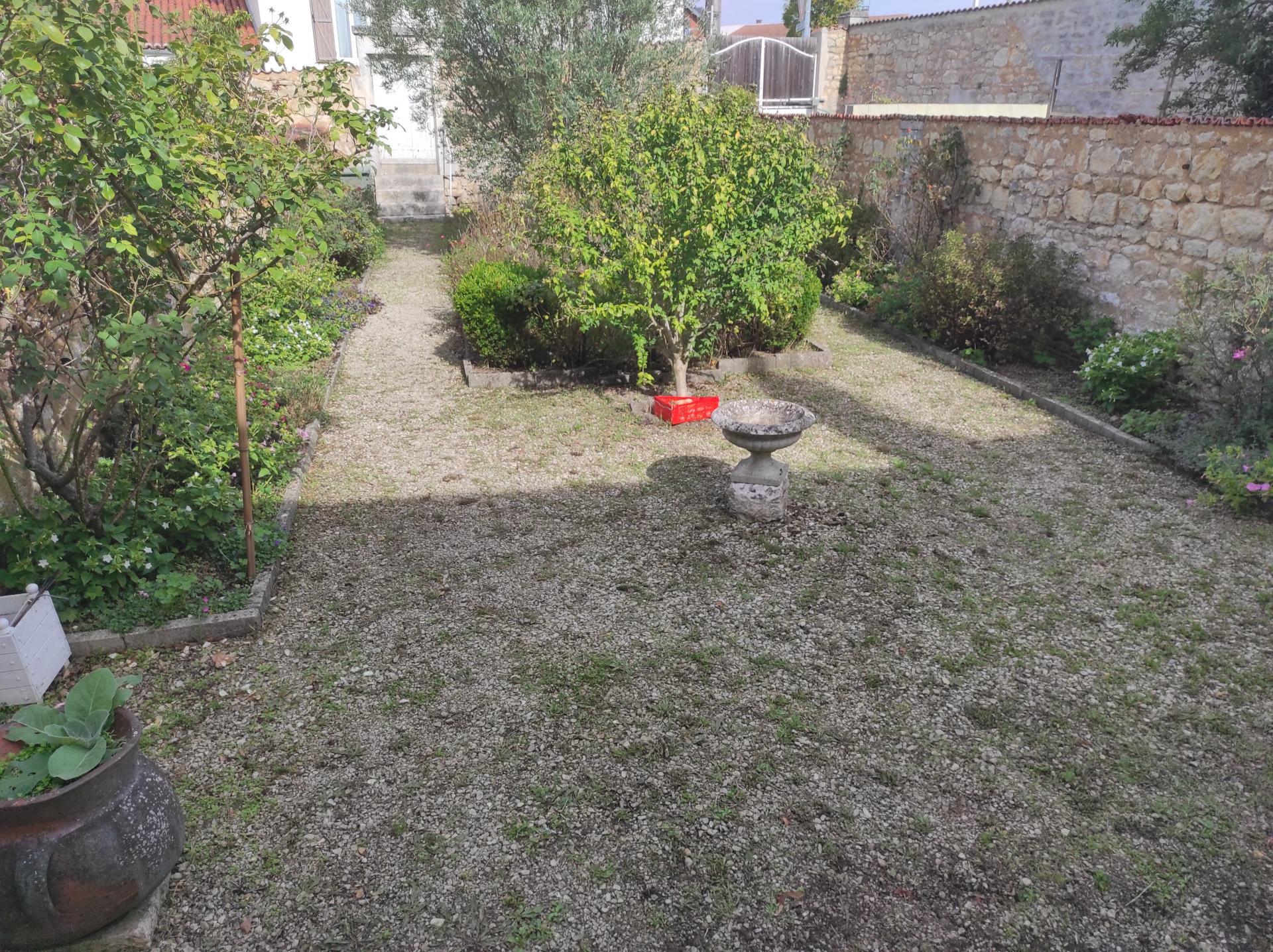 Miniature photo - 2 / 10