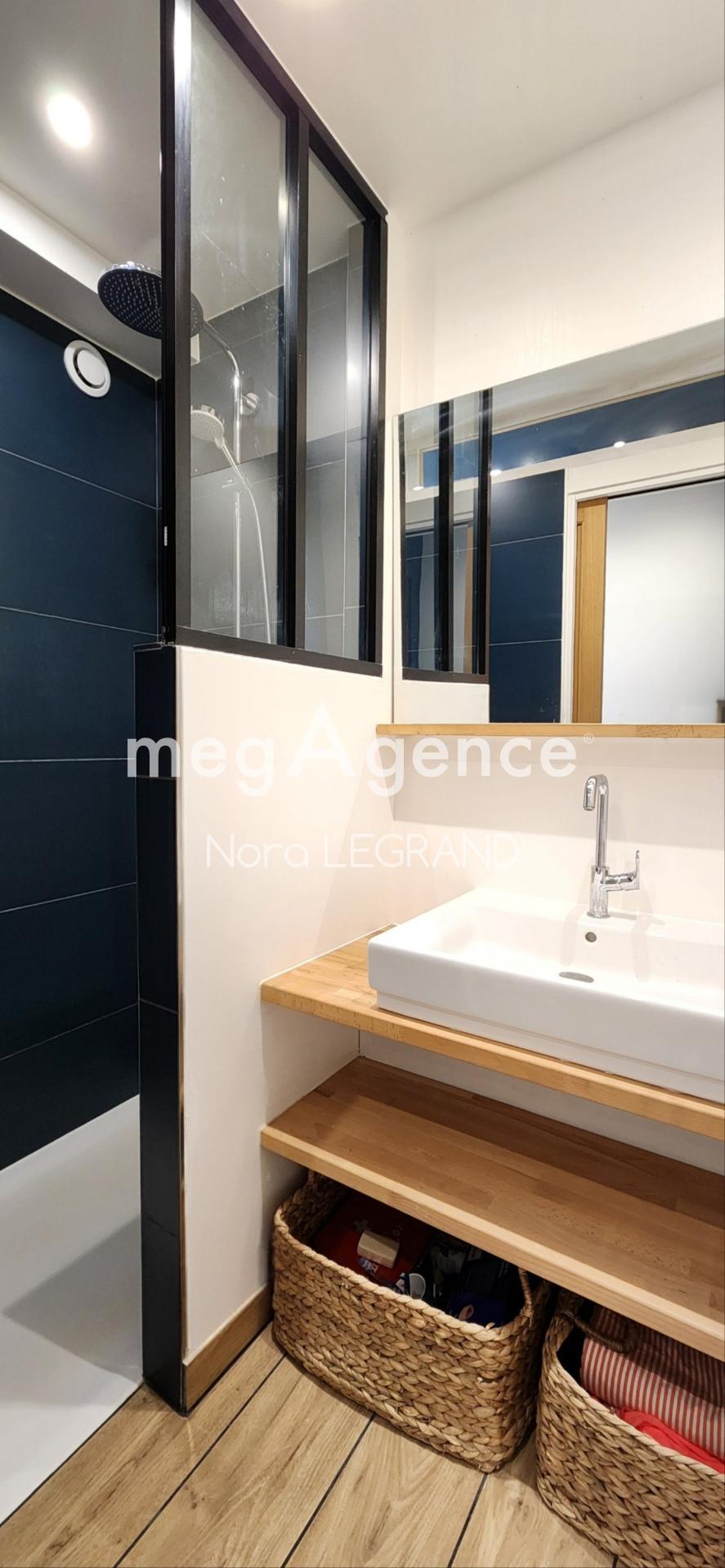 Miniature photo - 6 / 12