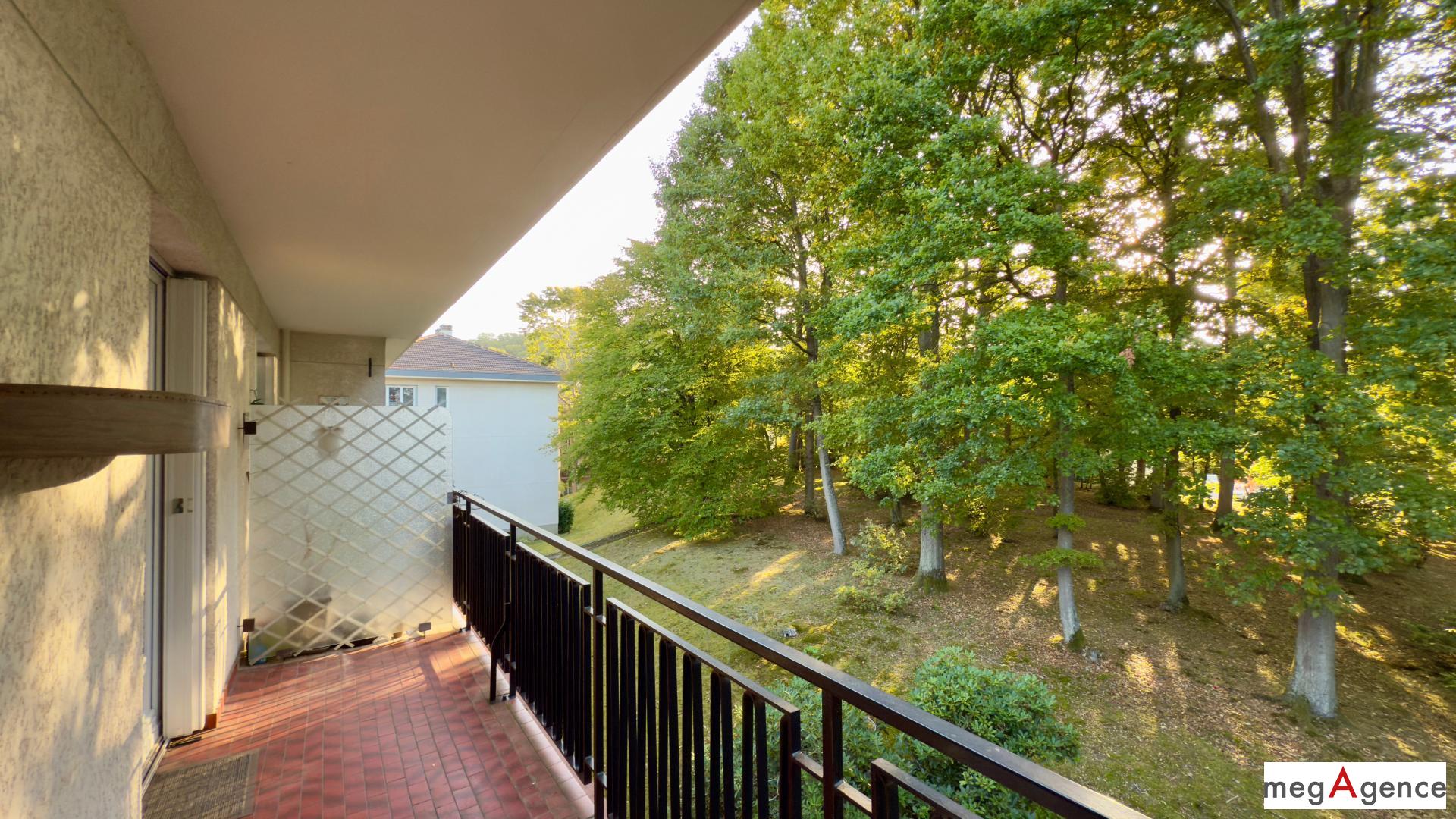 Miniature photo - 2 / 7