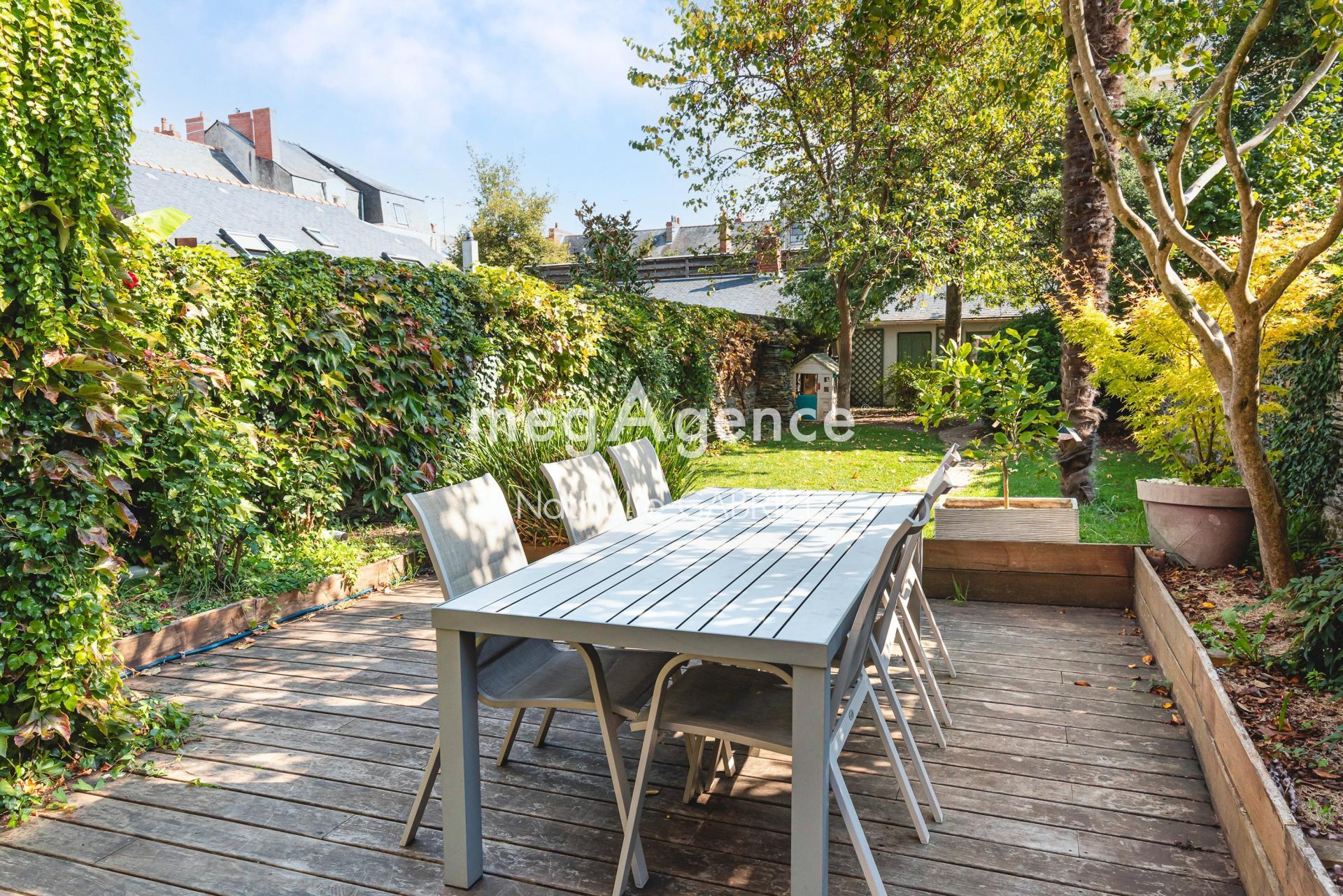 Miniature photo - 11 / 12