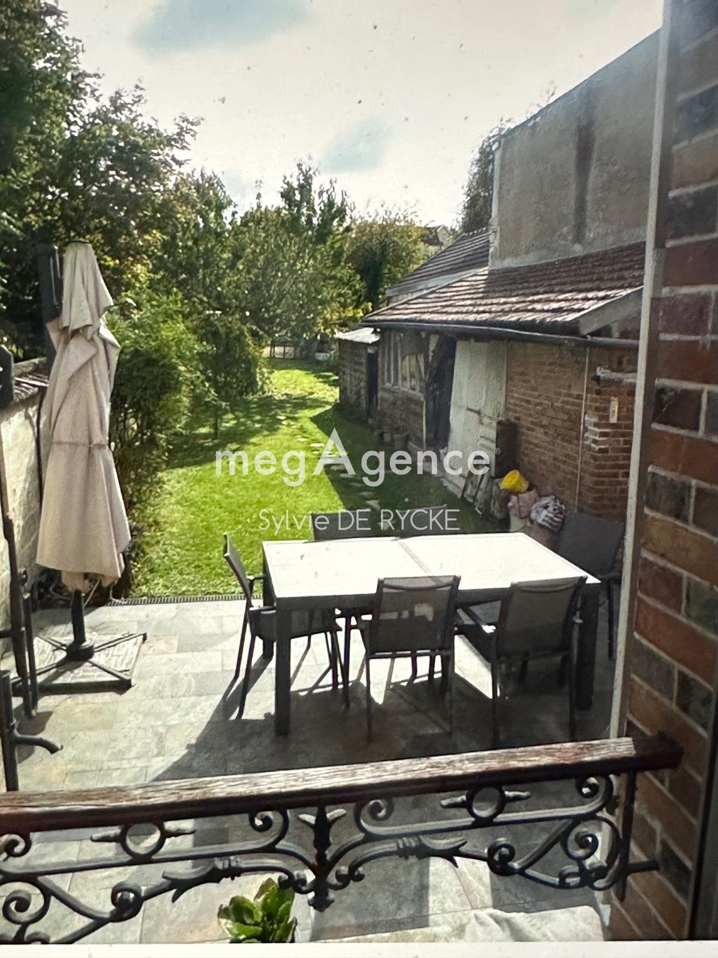 Miniature photo - 11 / 18