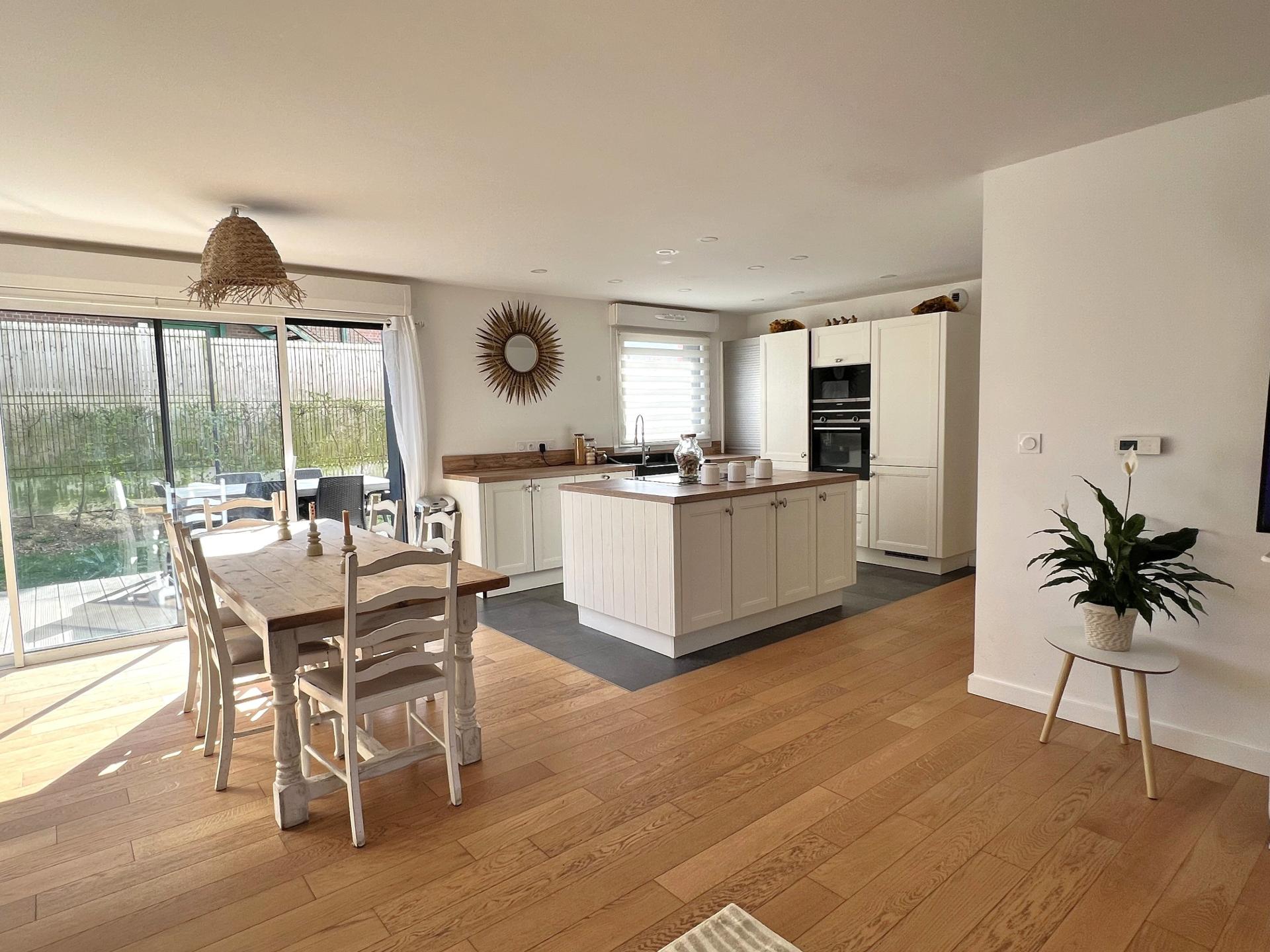 Miniature photo - 4 / 10