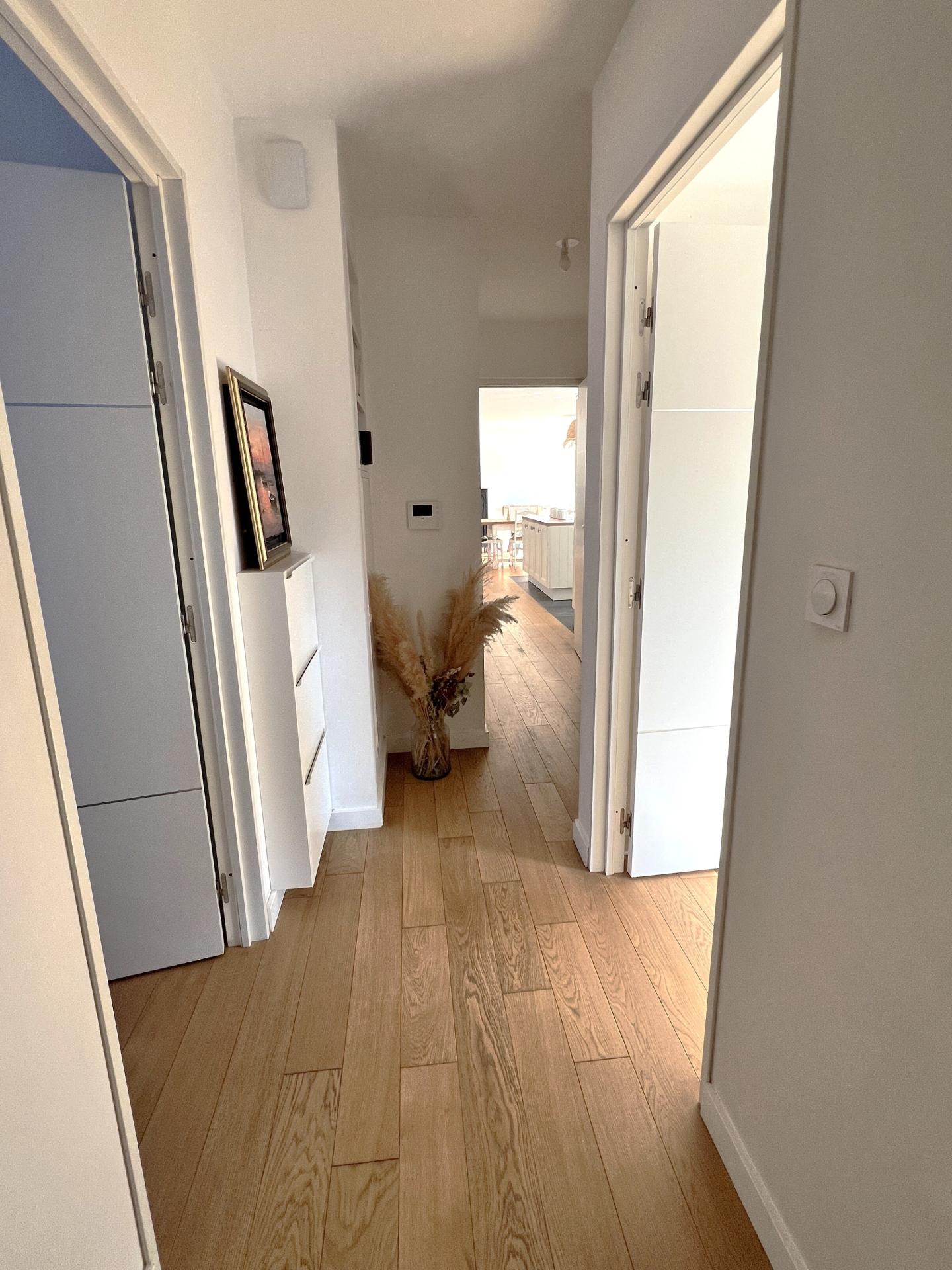 Miniature photo - 6 / 10