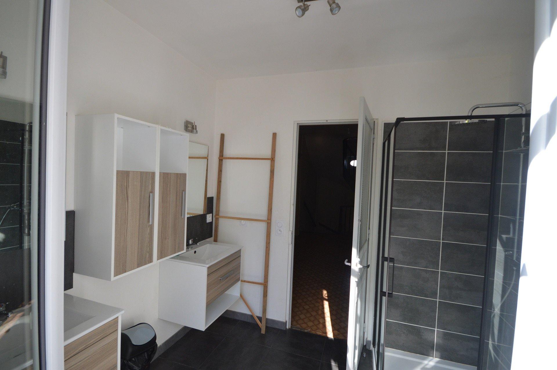 Miniature photo - 19 / 20