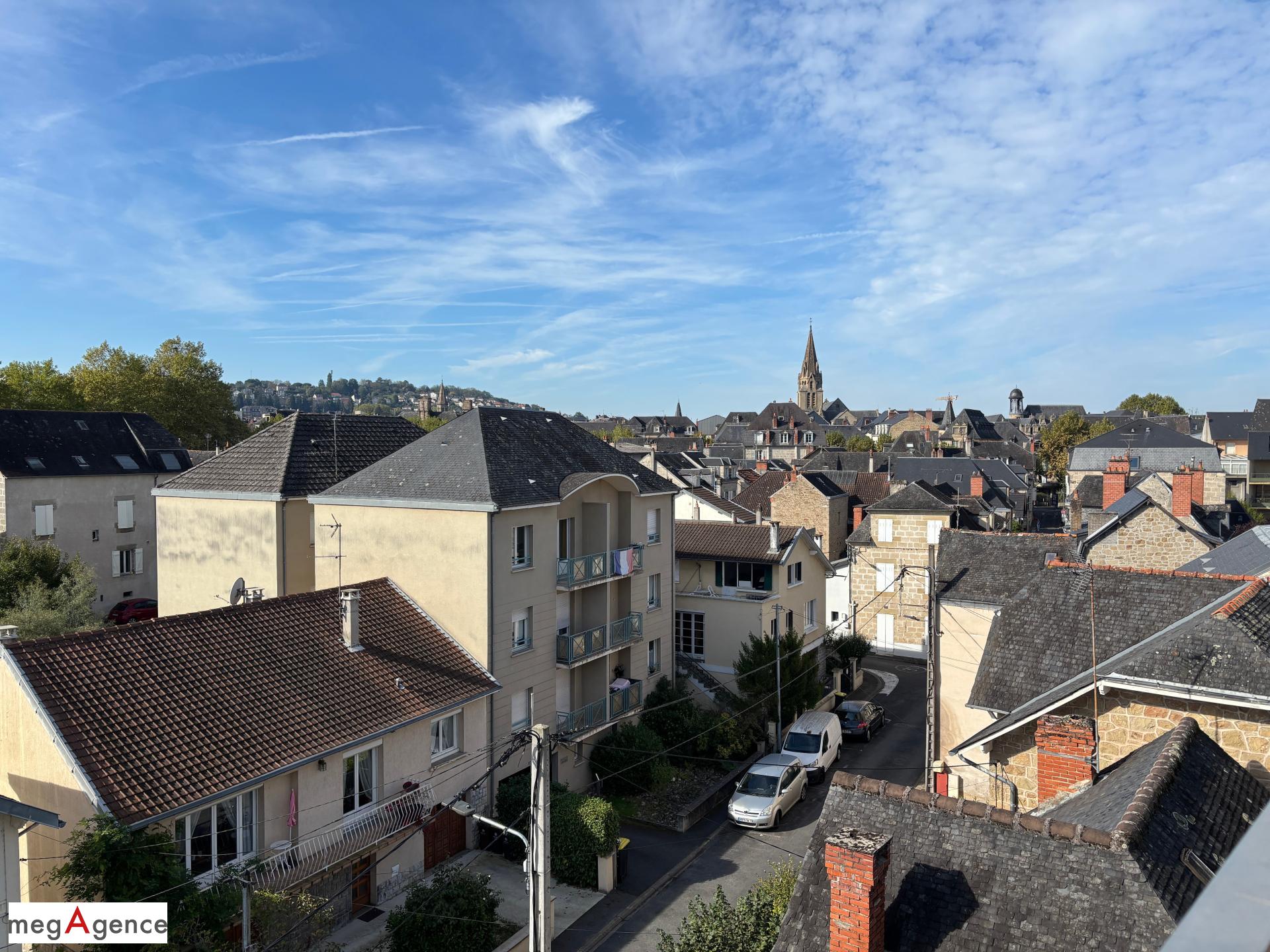 Miniature photo - 15 / 16