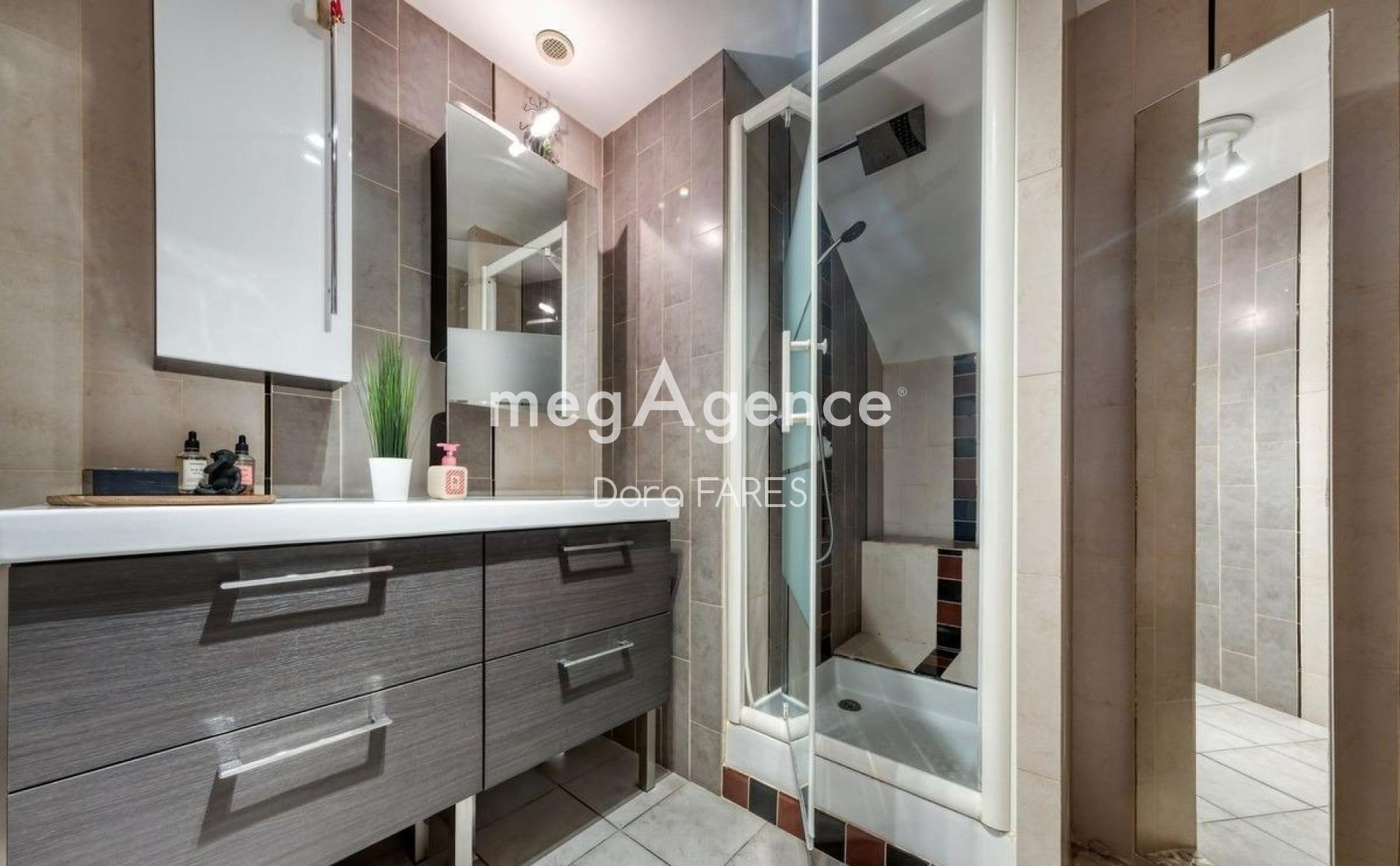 Miniature photo - 13 / 14