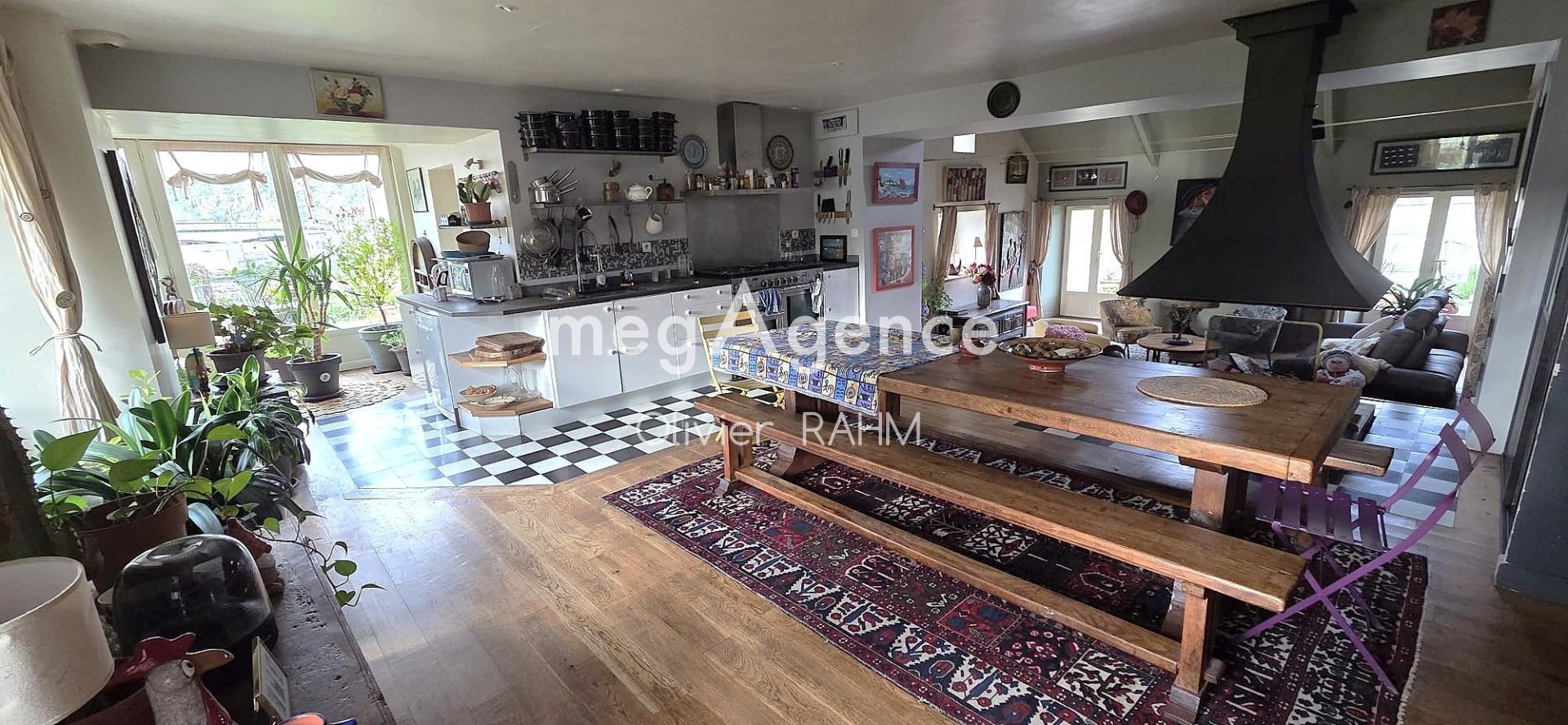 Miniature photo - 9 / 16