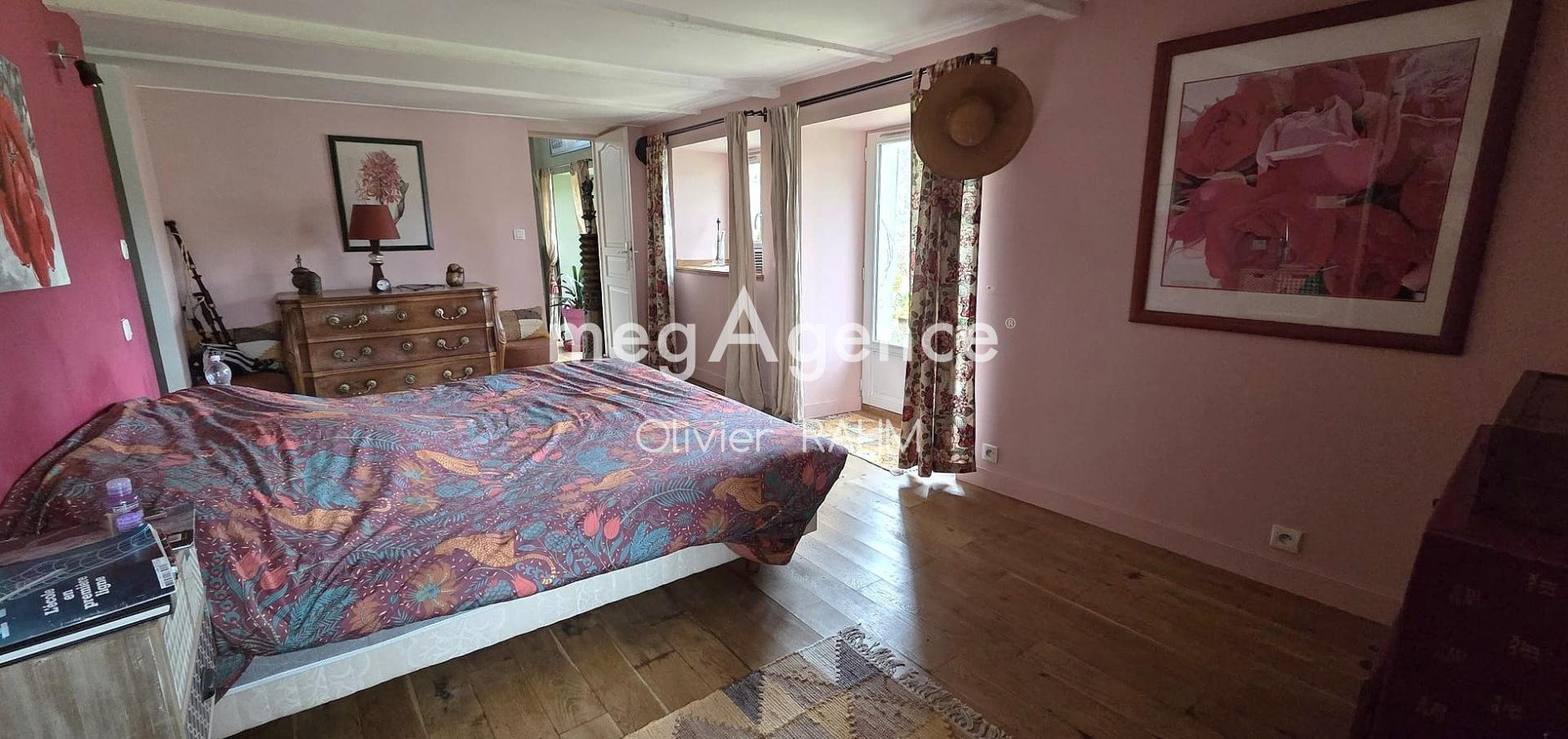 Miniature photo - 12 / 16