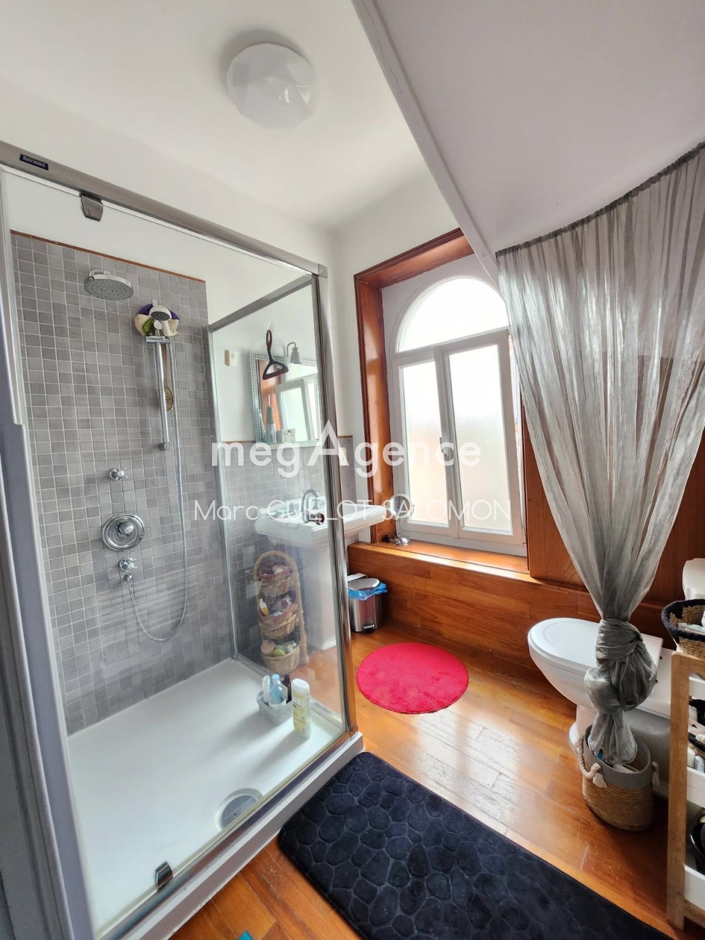 Miniature photo - 7 / 10