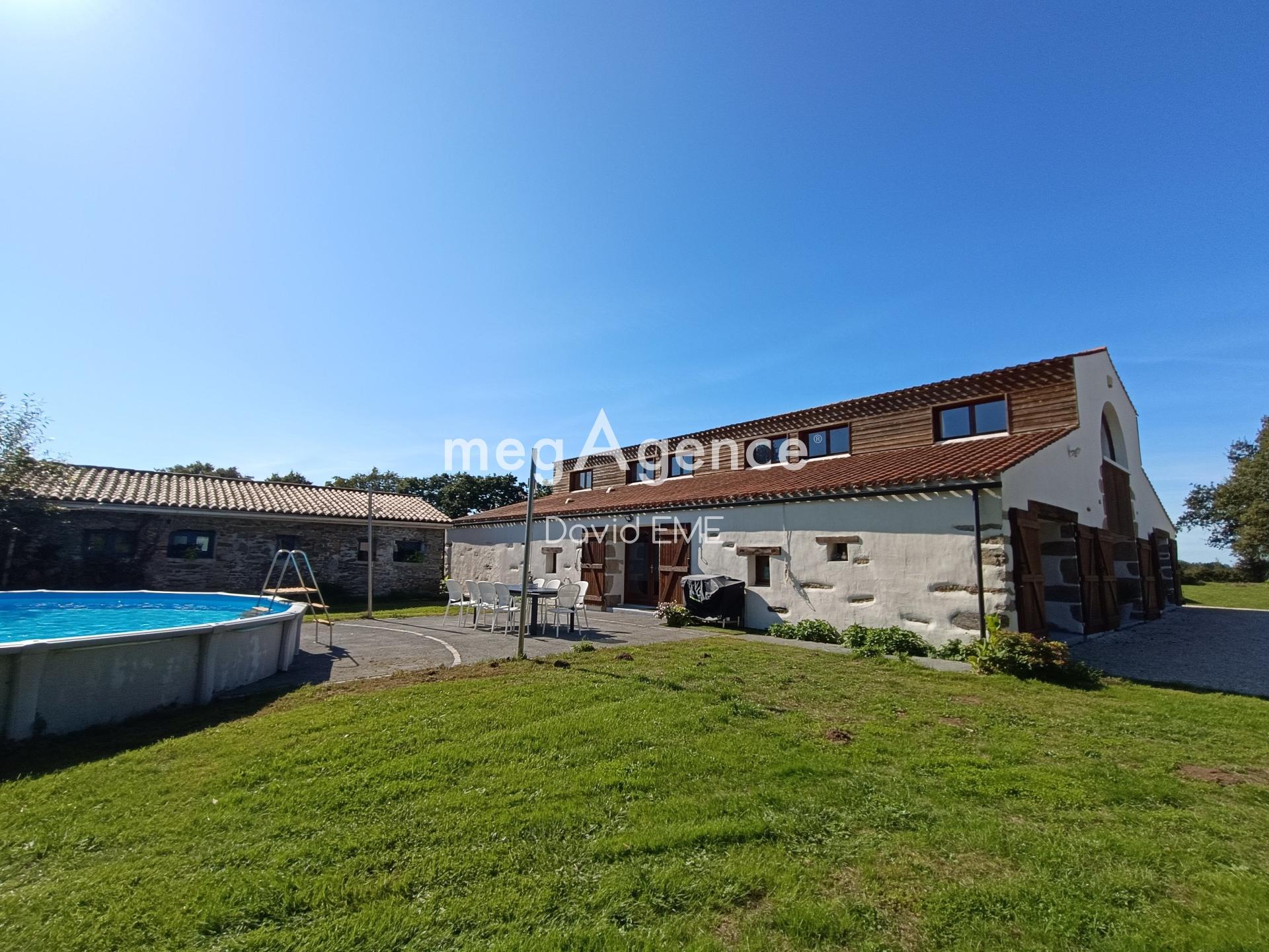 Miniature photo - 2 / 15