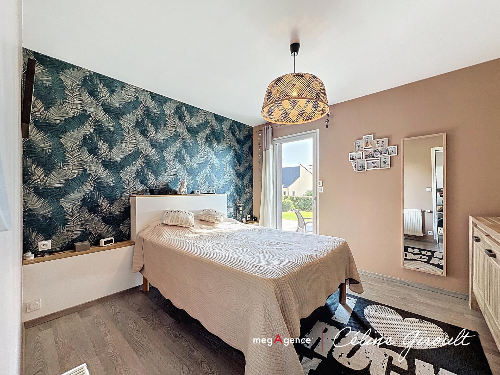 Miniature photo - 12 / 20