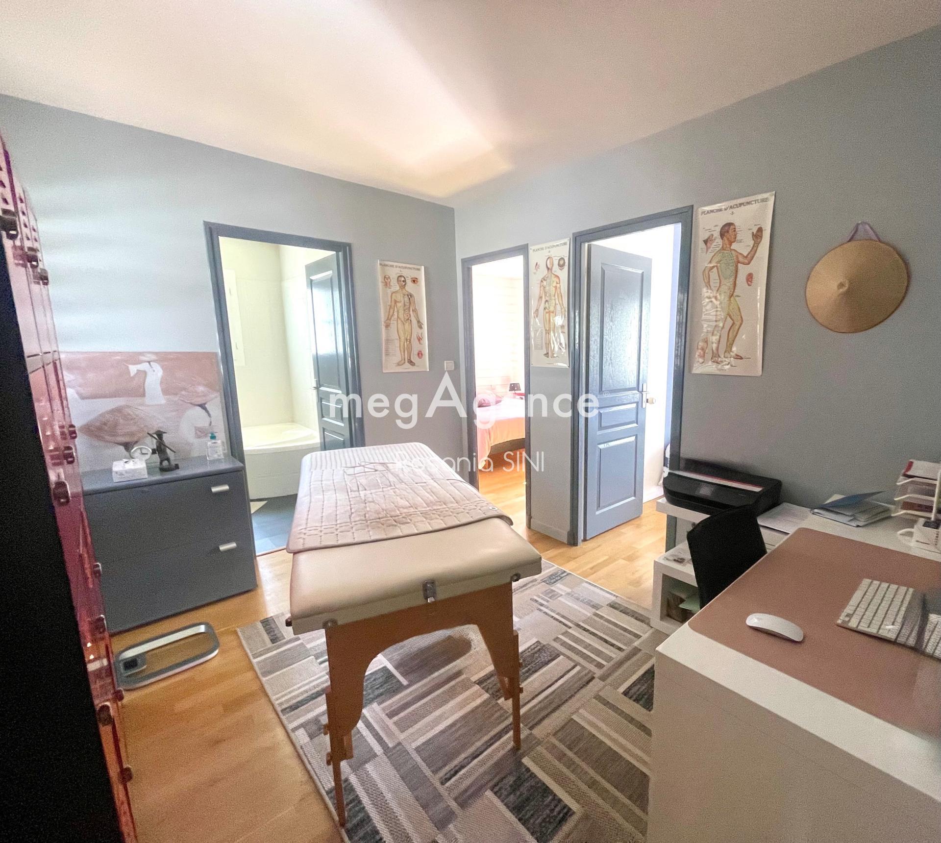 Miniature photo - 12 / 19