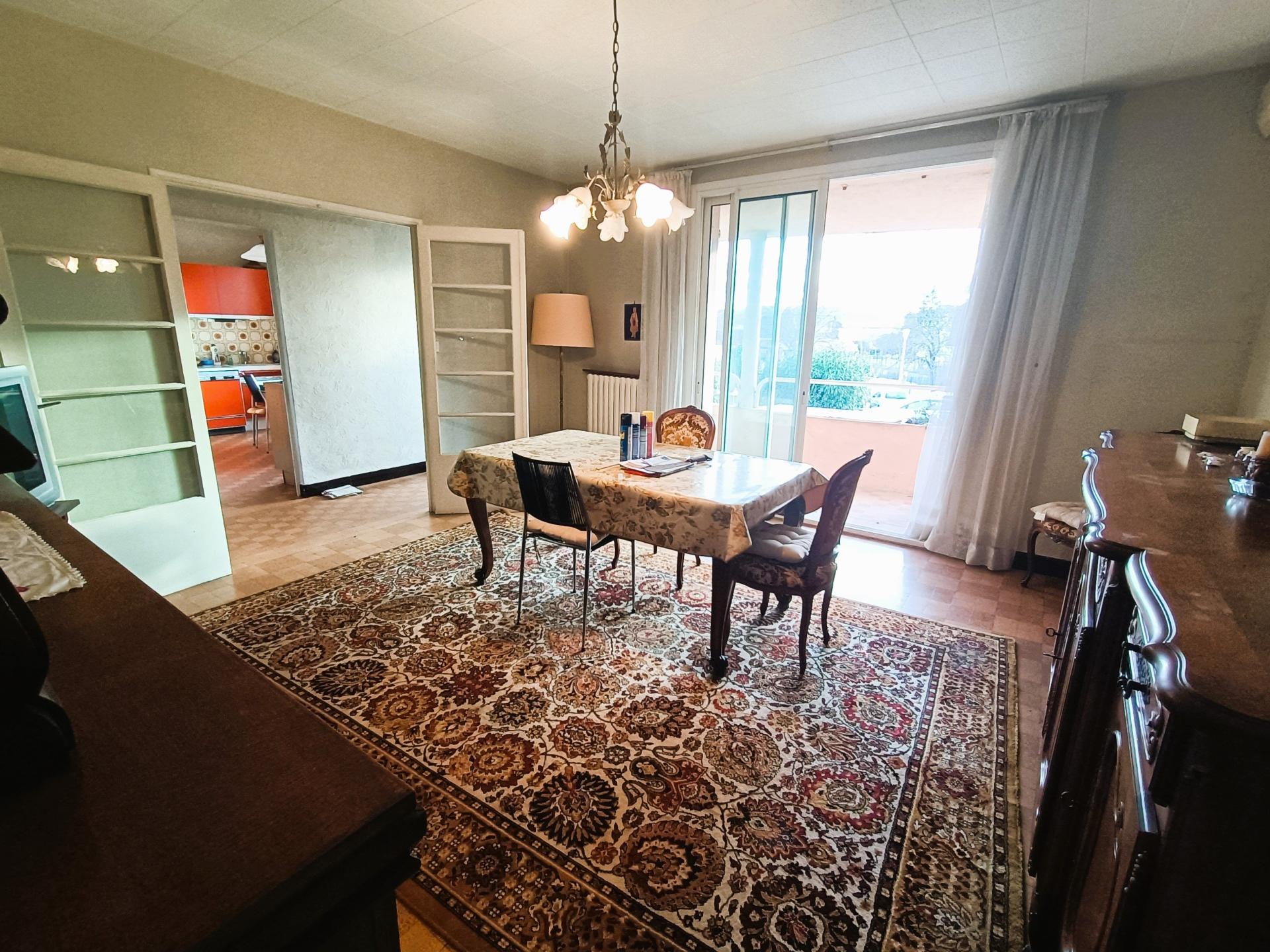 Miniature photo - 5 / 6