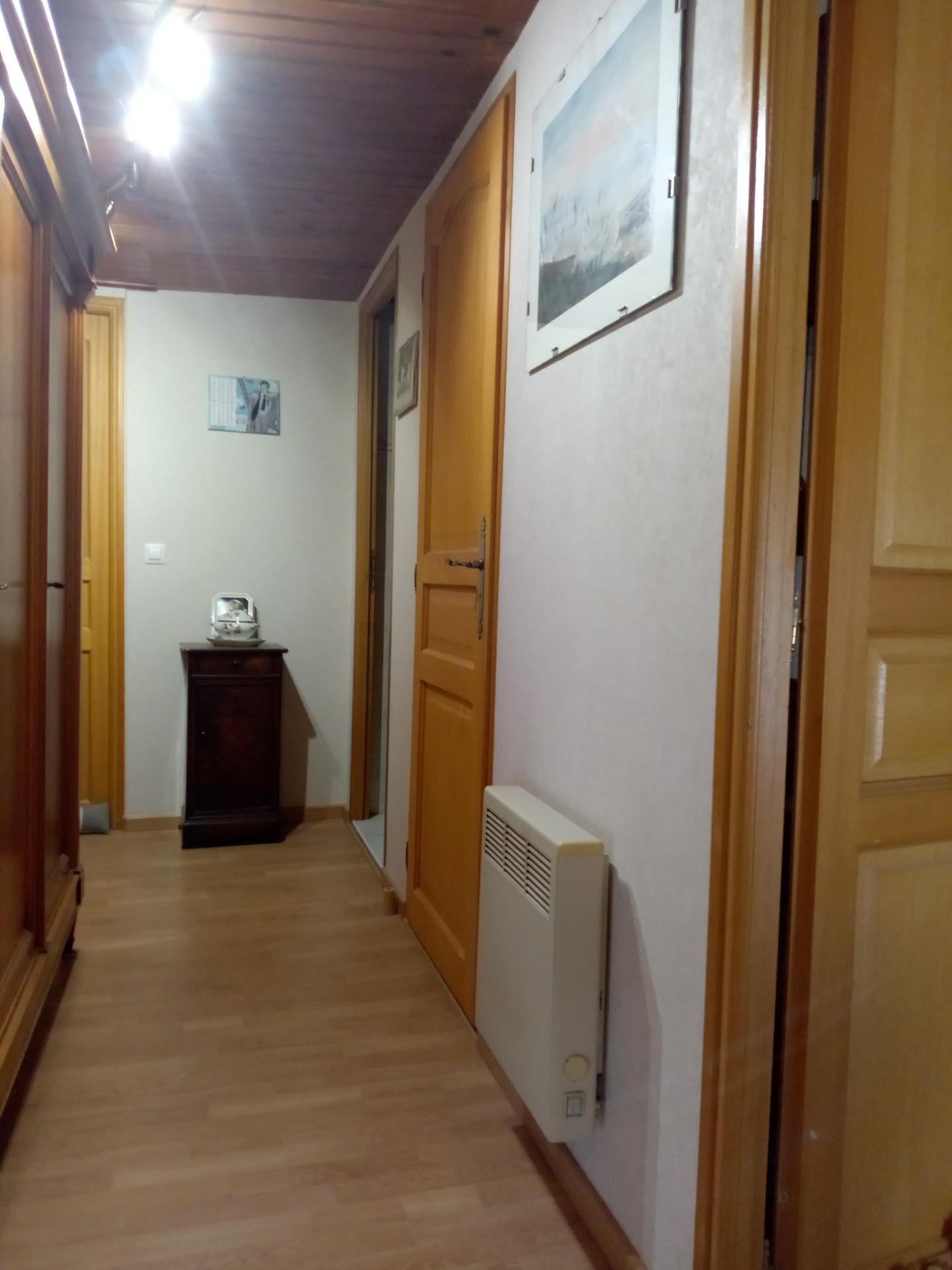 Miniature photo - 8 / 10