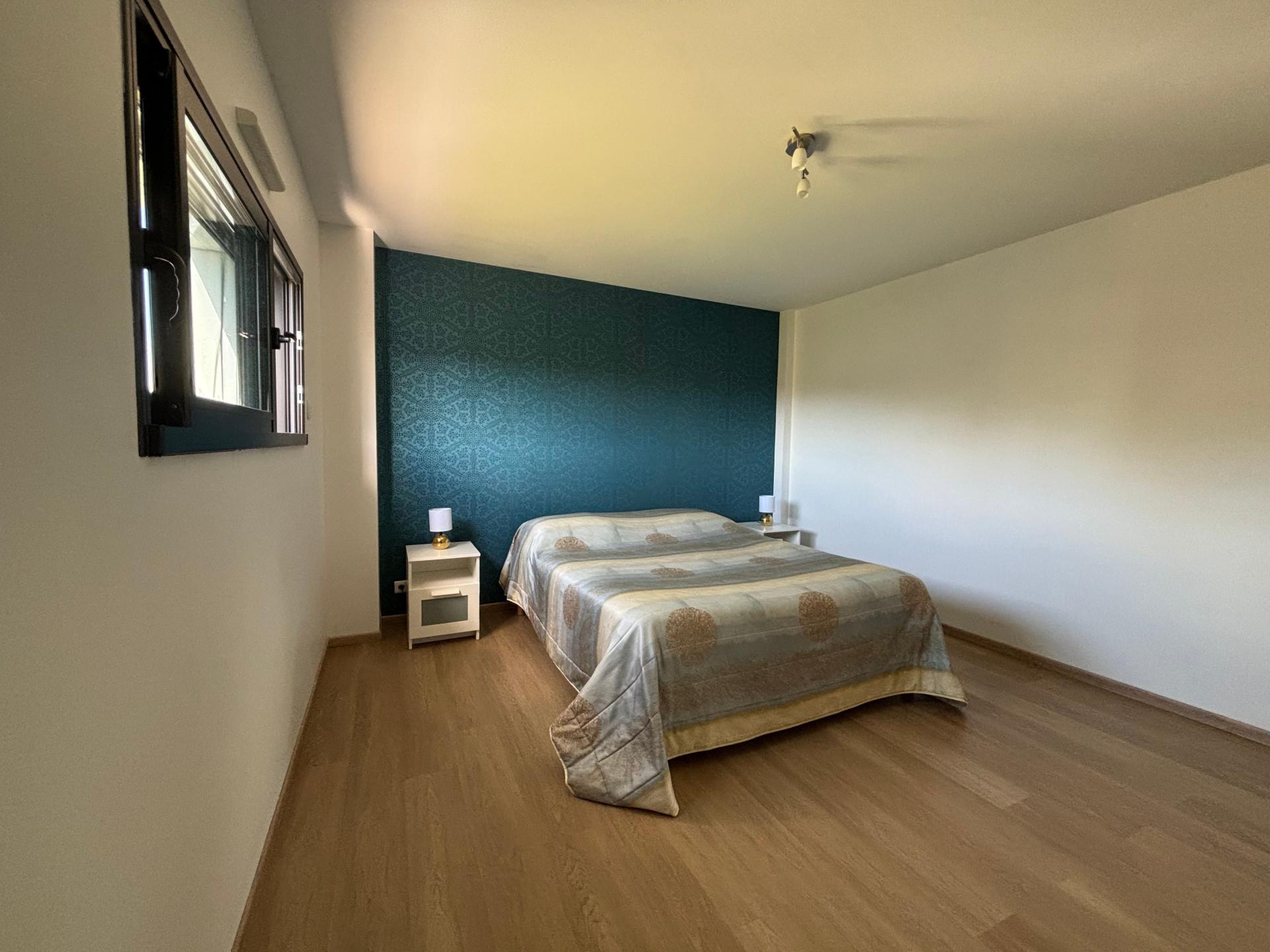 Miniature photo - 8 / 12