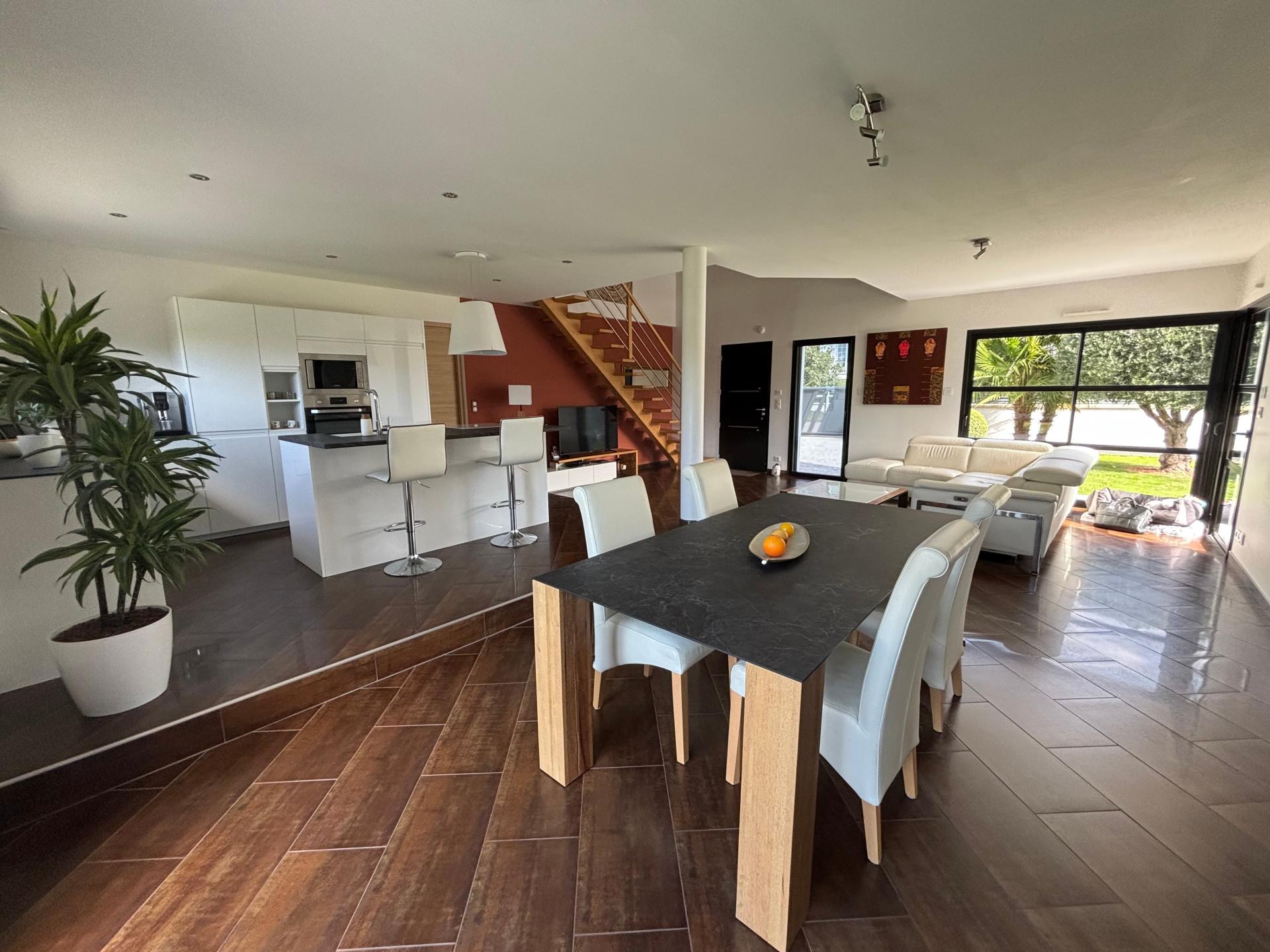 Miniature photo - 5 / 12