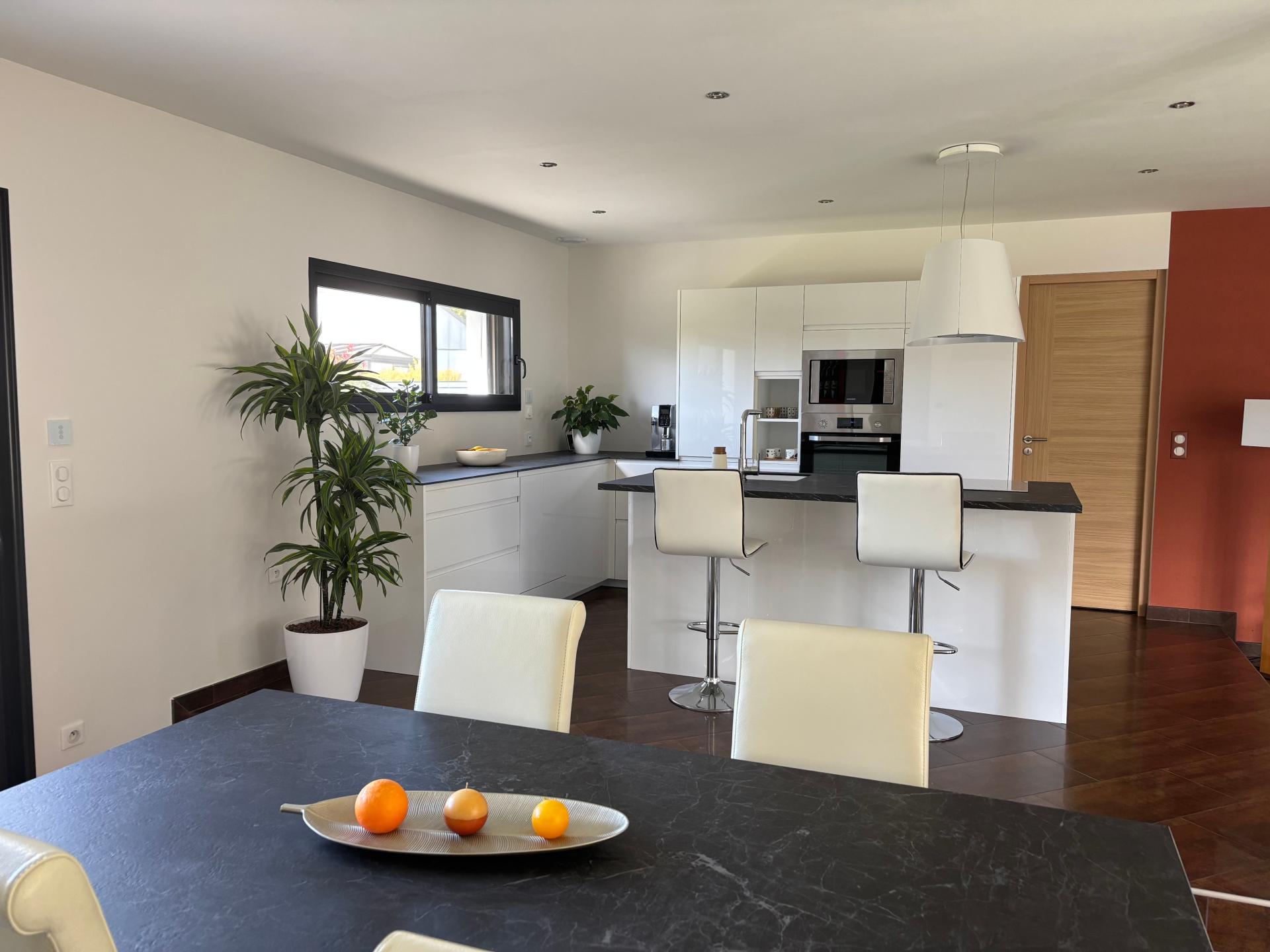 Miniature photo - 6 / 12