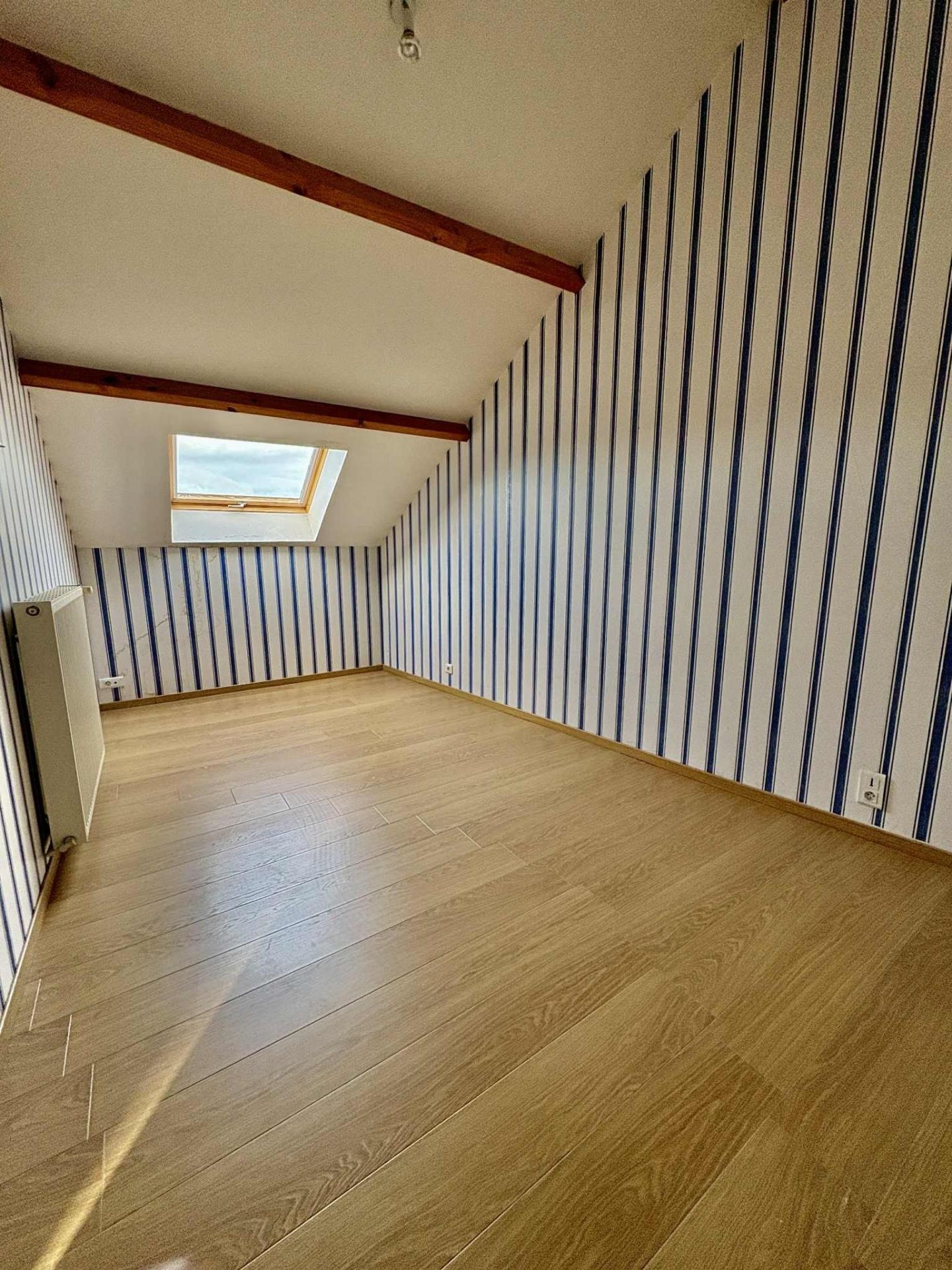 Miniature photo - 5 / 7