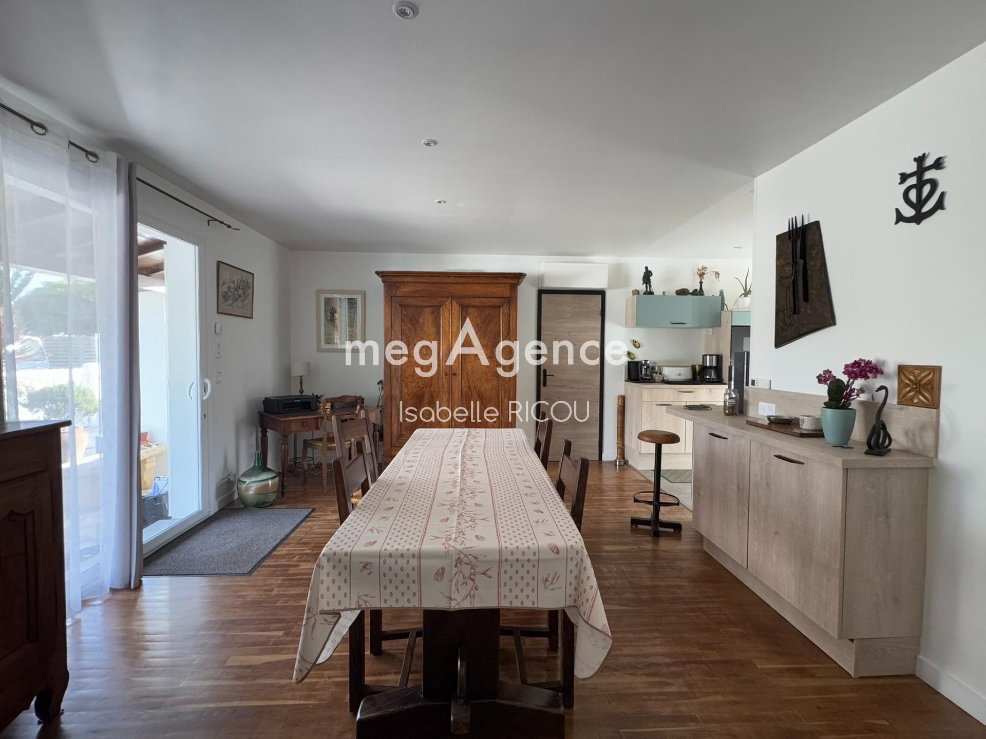 Miniature photo - 3 / 16